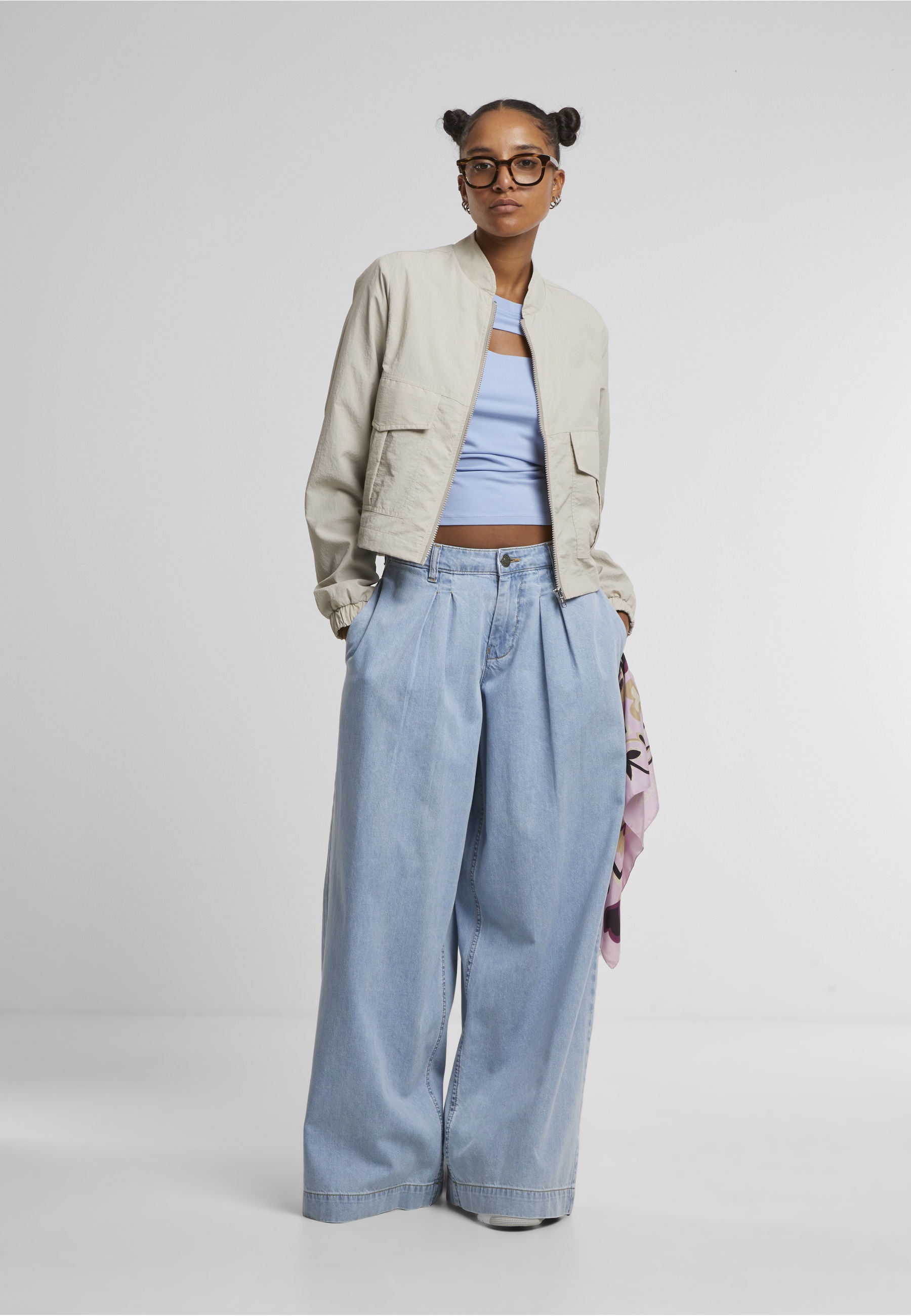 URBAN CLASSICS Windbreaker »Urban Classics Ladies Short Crinkle Jacket« 1 Stk. tlg. mit Kapuze