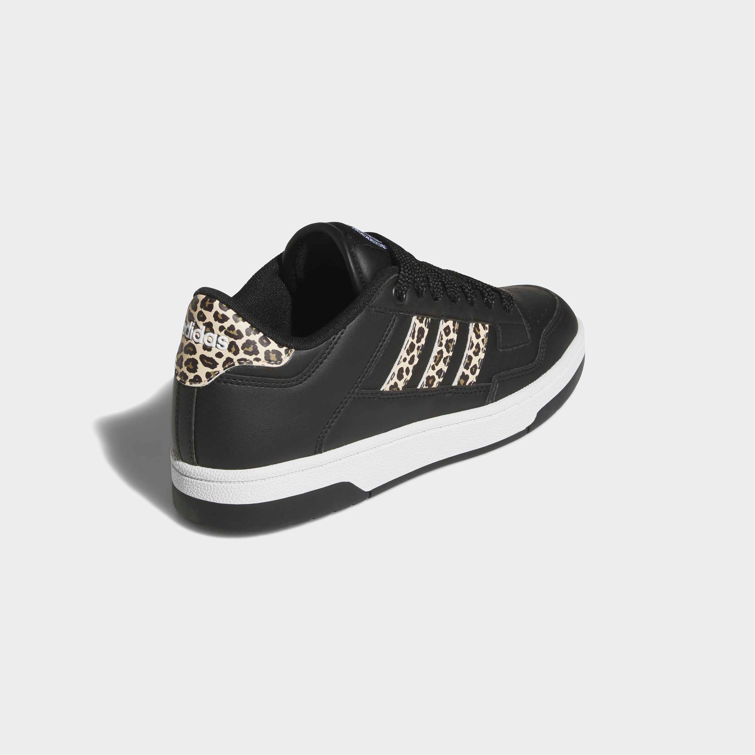 adidas Sportswear Sneaker »RAPID COURT LOW W«  mit Leo Muster
