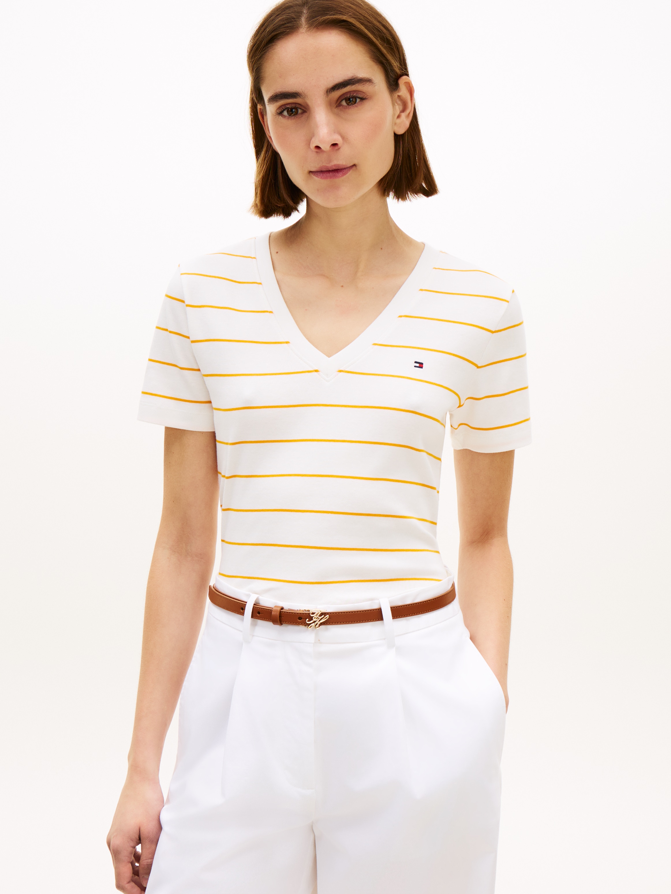 Tommy Hilfiger T-Shirt "SLIM CODY V-NECK SHORT SLEEVE" aus Baumwolle, Logos günstig online kaufen