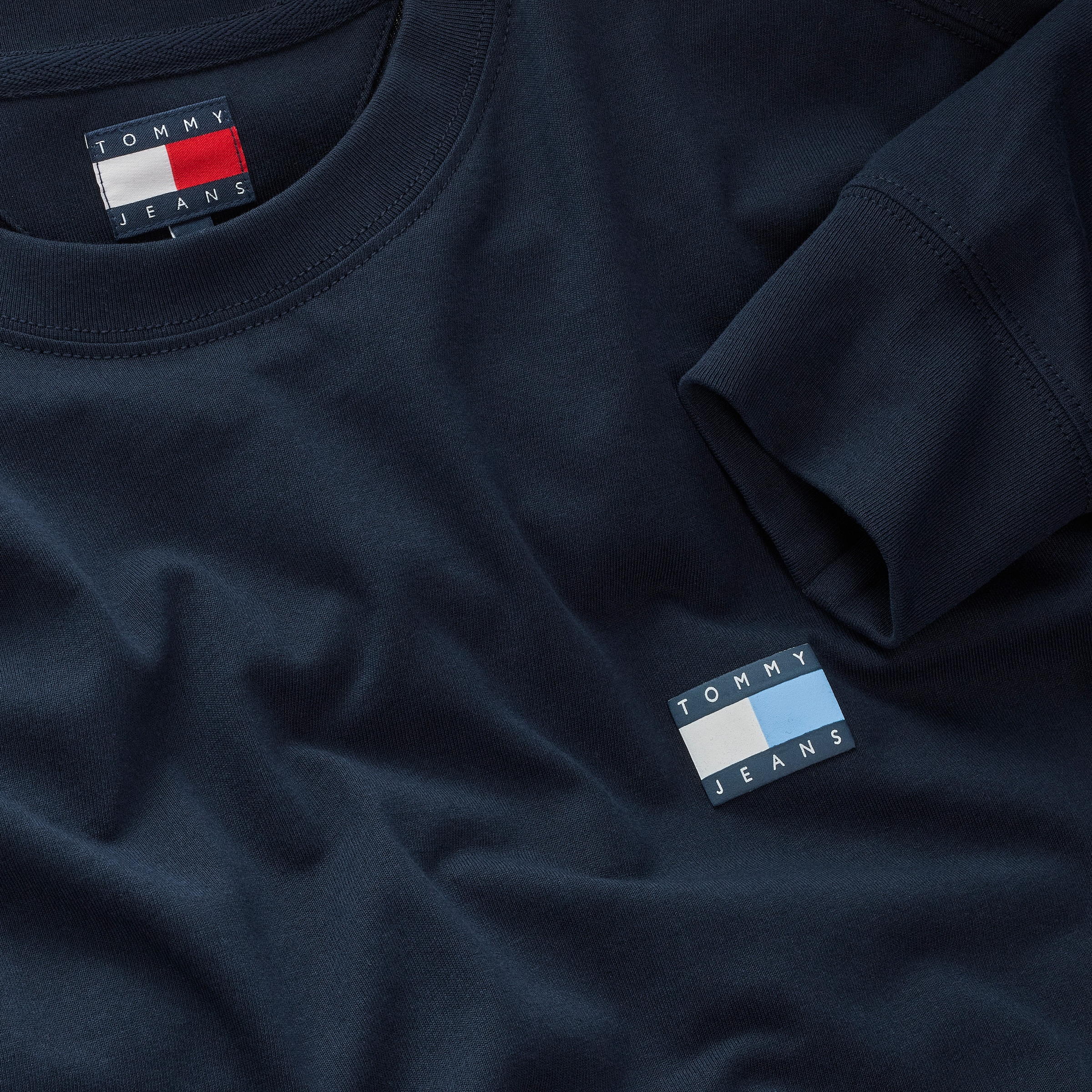 Tommy Jeans Langarmshirt »TJM REG POP COL NW CLSC LS T EXT«, Mit Rundhalsausschnitt