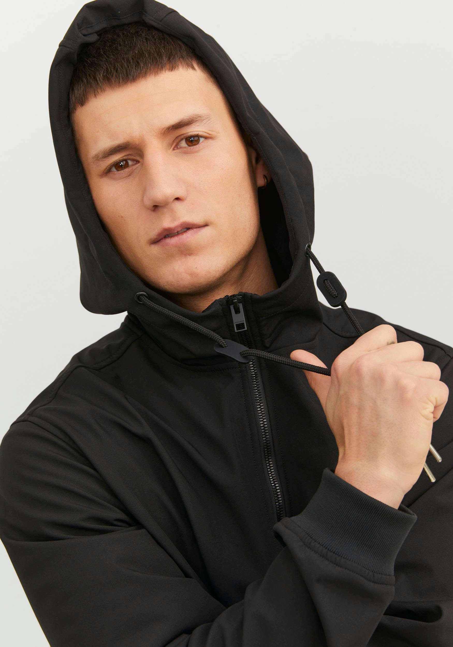 Jack & Jones Softshelljacke "JJEBASIC mit wasserabweisender Funktion", mit günstig online kaufen