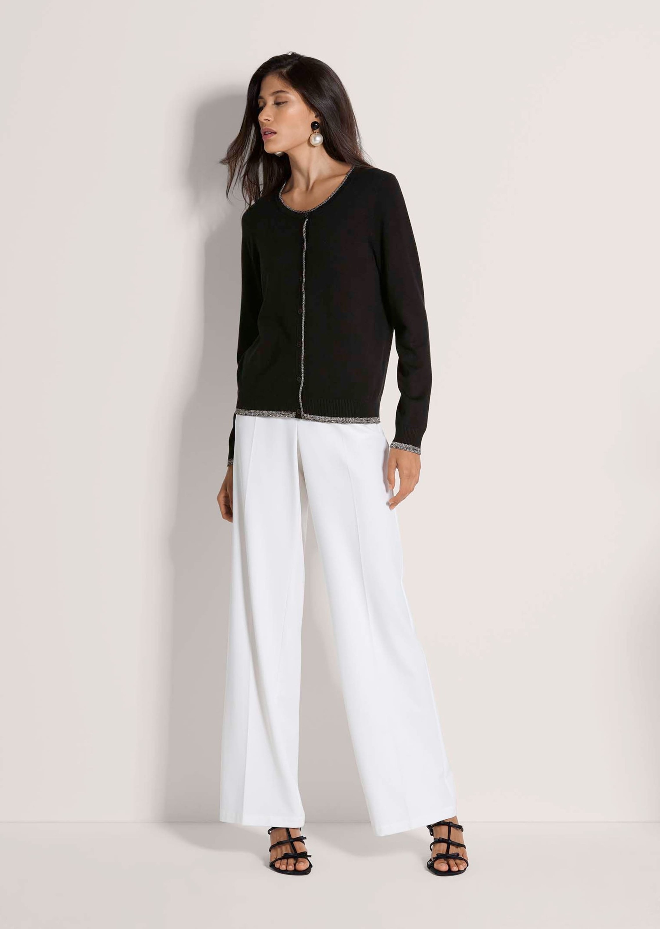 MADELEINE Strickjacke "Strickjacke Lockere Feinstrick-Jacke mit Kontrasten" günstig online kaufen