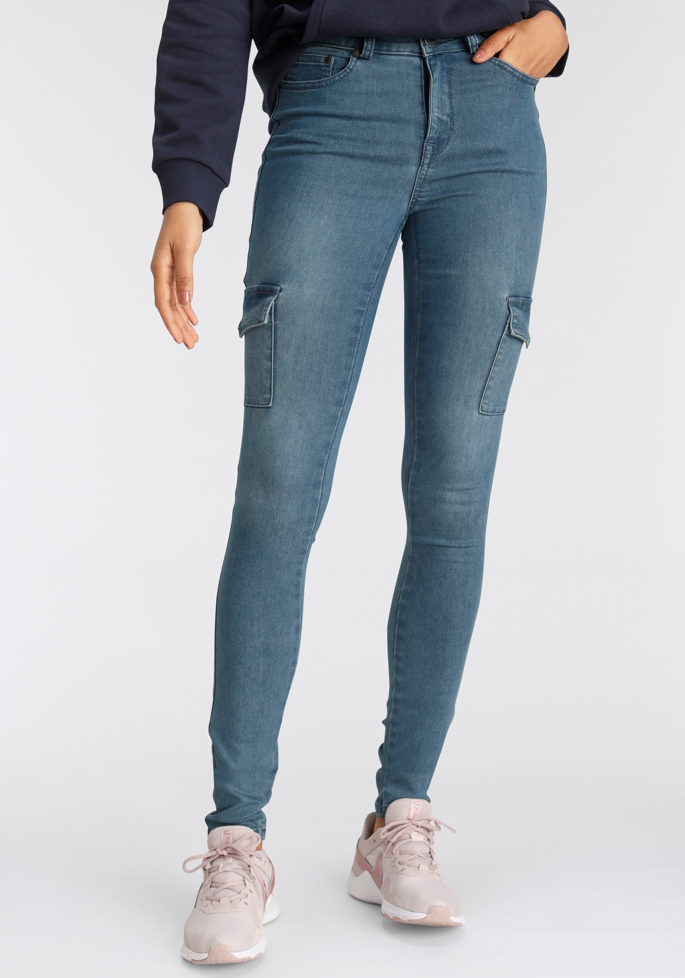 Arizona Skinny-fit-Jeans »Ultra Stretch«, High Waist mit Cargotaschen