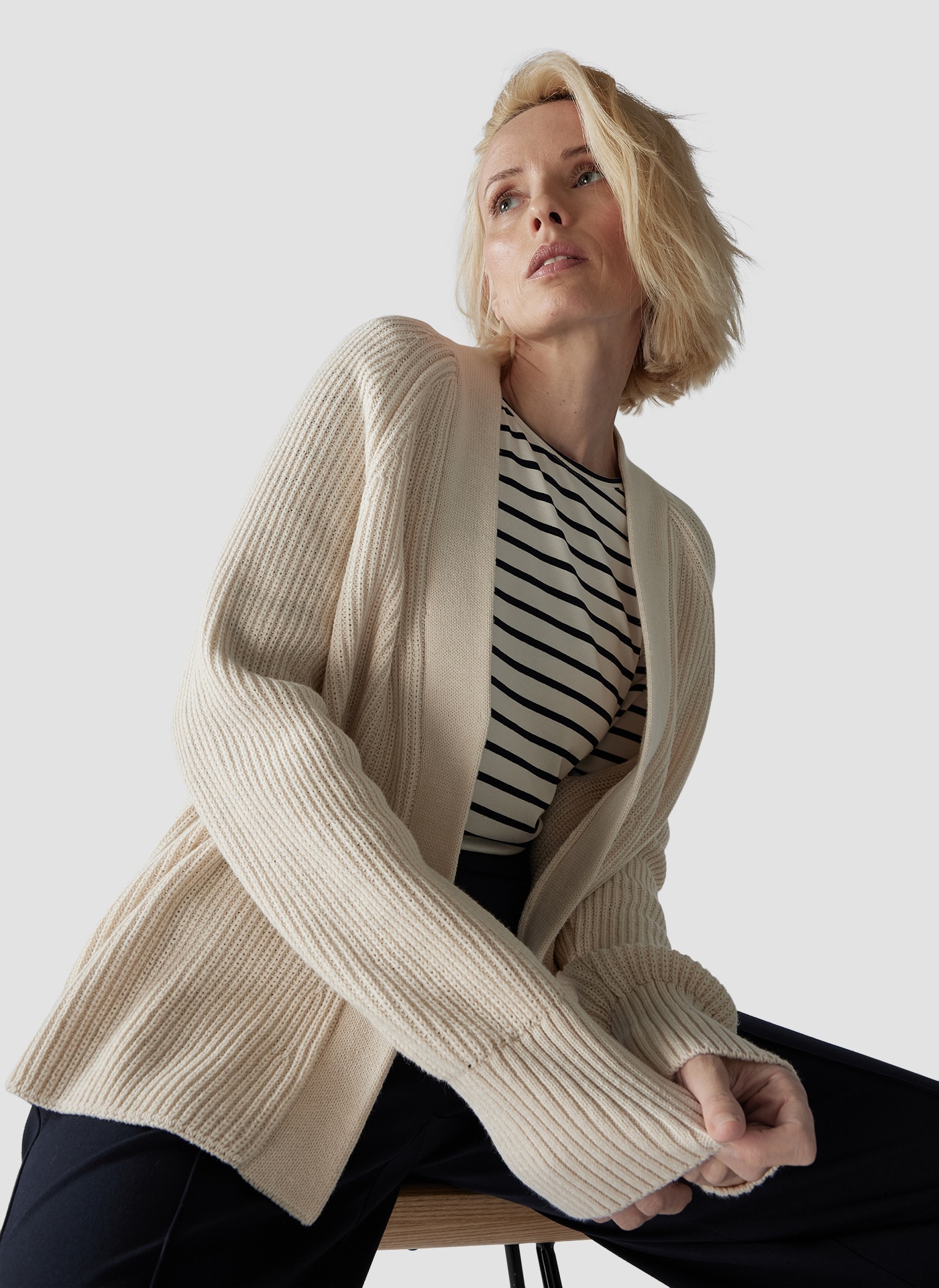 LeComte Strickjacke »LeComte Offener Strick-Cardigan mit Perfangstruktur«