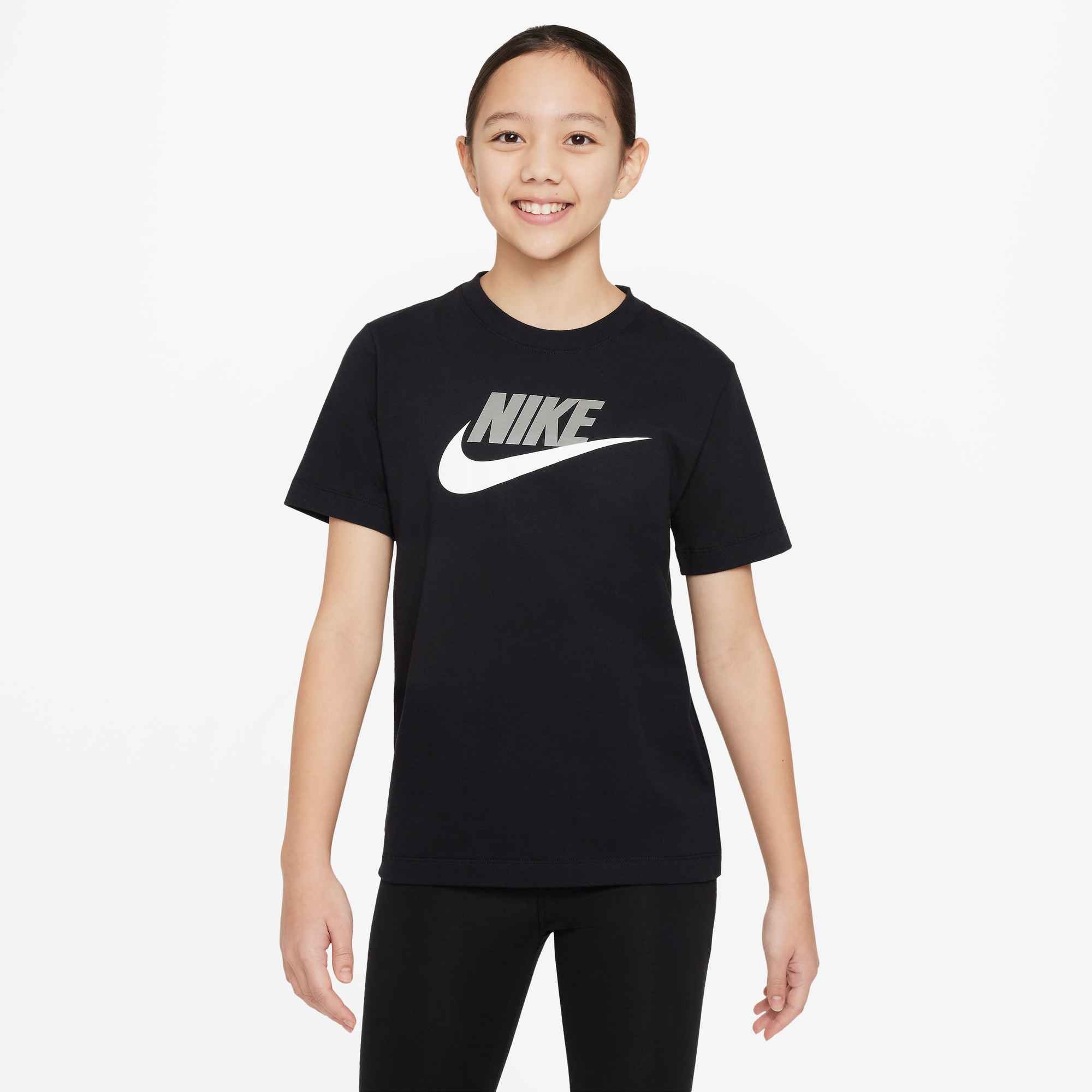 T-Shirt NIKE SPORTSWEAR "K NSW TEE FUTURA HBR", Jungen, Gr. XL (164/170), schwarz, angeraute Sweatware, Obermaterial: 100% Baumwolle, normal, Rundhals, angesetztes Bündchen, Shirts T-Shirt, für Jugendliche, sportlicher Stil, Kurzarm, Rundhalsausschnitt 3