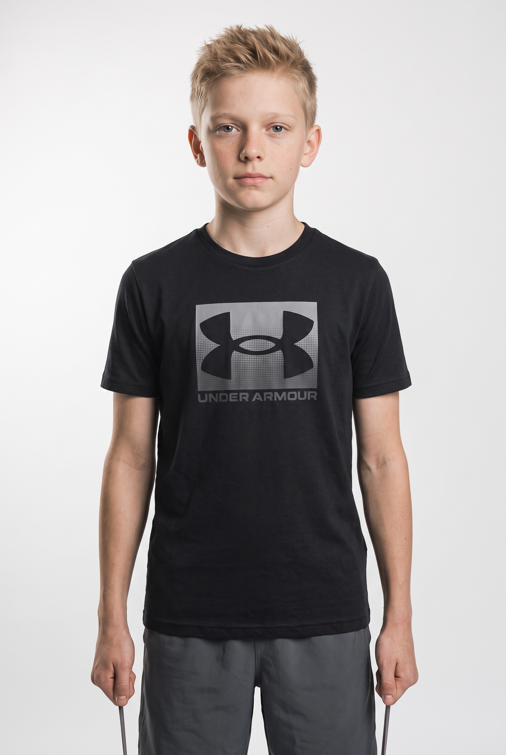 Under Armour® T-Shirt »UA B BOXED SPORTS UPDATE SS« Kurzarm, mit Rundhalsausschnitt, aus leichtem, weichem Material