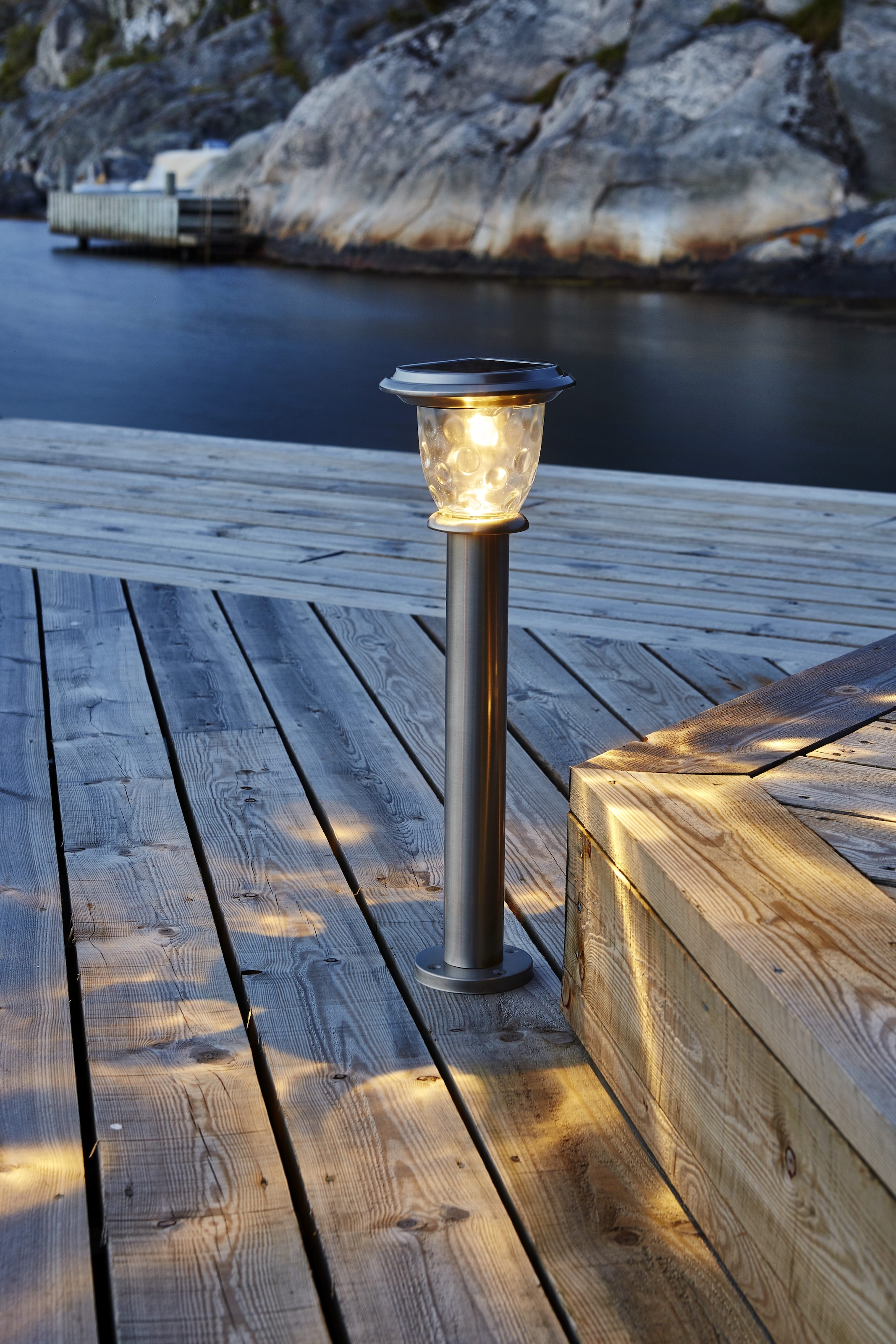 Parforce Traditional Hunting LED Solarleuchte »Solar-Wegleuchte Pireus« LED-Board 1 Stk. Warmweiß 20 lm, Dämmerungssensor