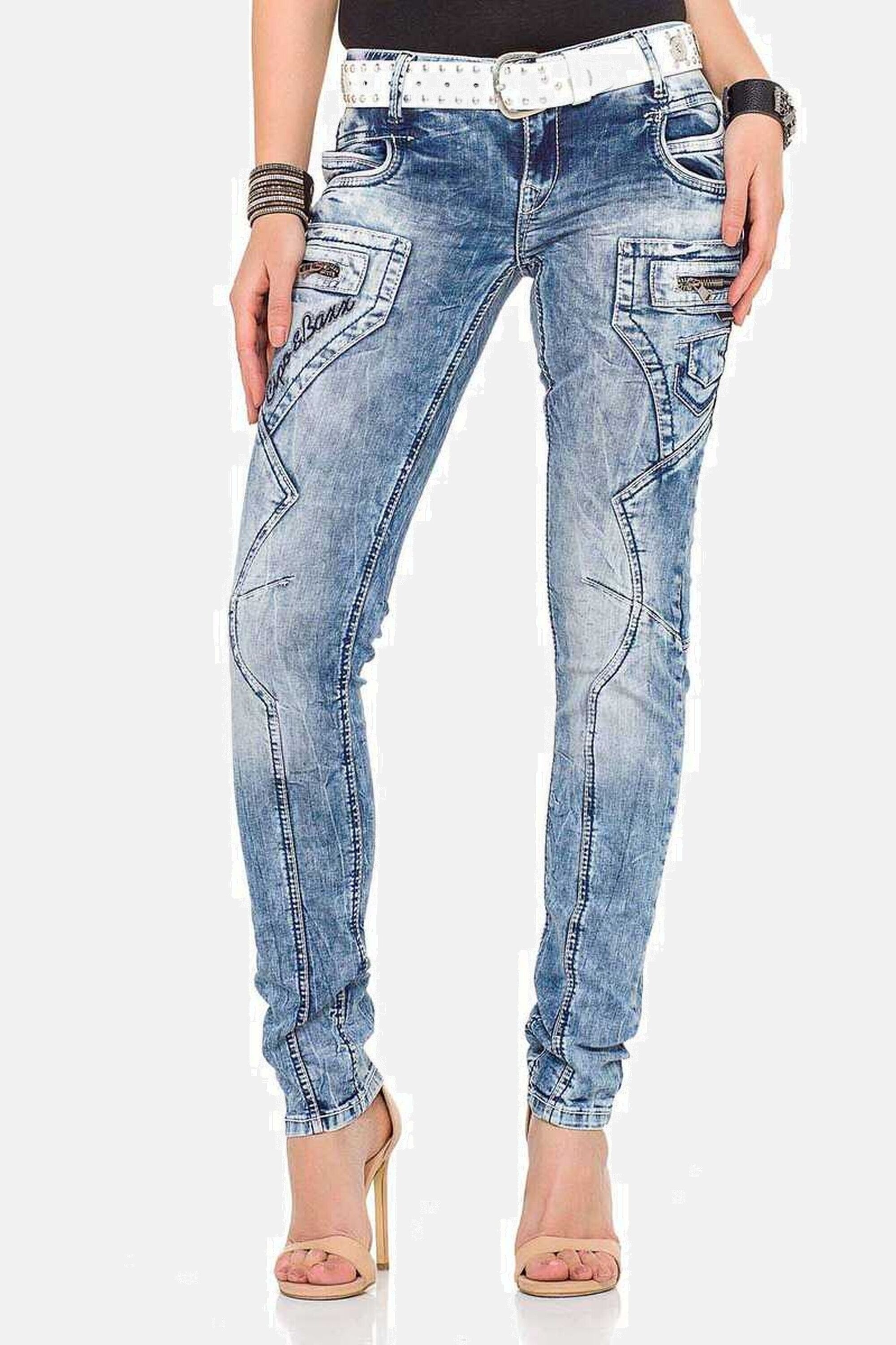 Cipo & Baxx Skinny-fit-Jeans »Jeans«, mit niedrige Taille in Skinny Fit, WD322