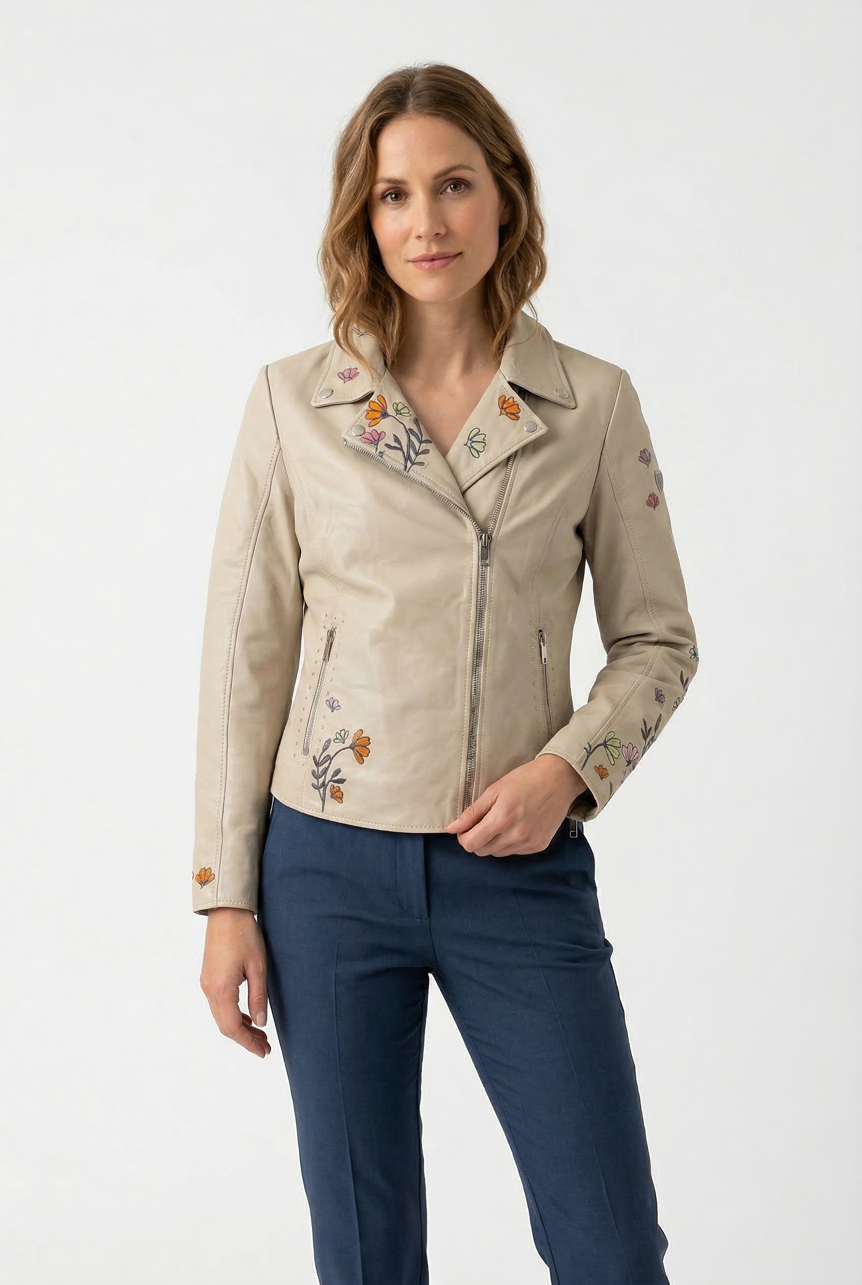 Mauritius Lederjacke "MWFloral" mit floralen Stickereien und Nietenbesatz günstig online kaufen