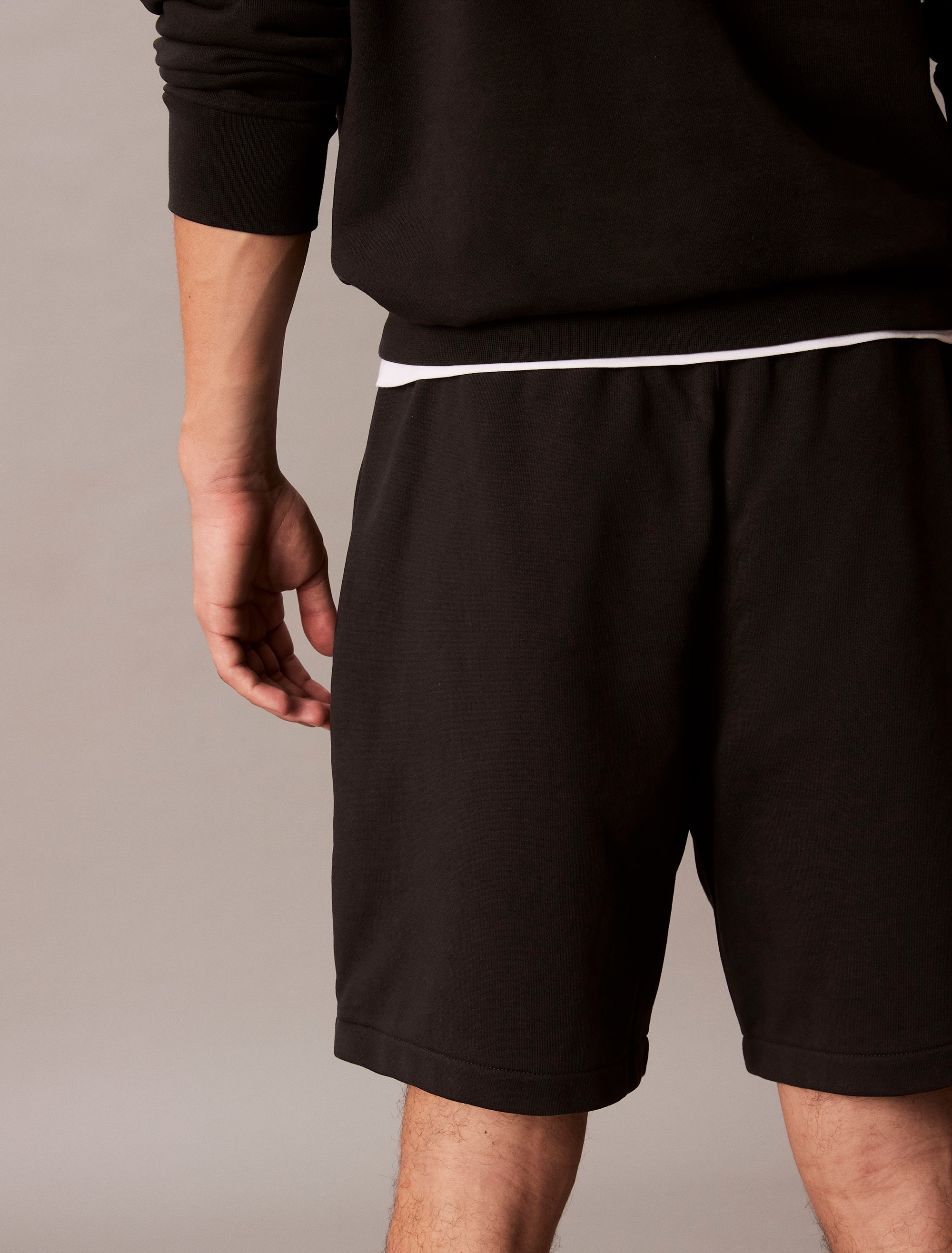 Calvin Klein Sweatshorts »400GSM TRRY SPRTSWR«, mit Logo-Tape