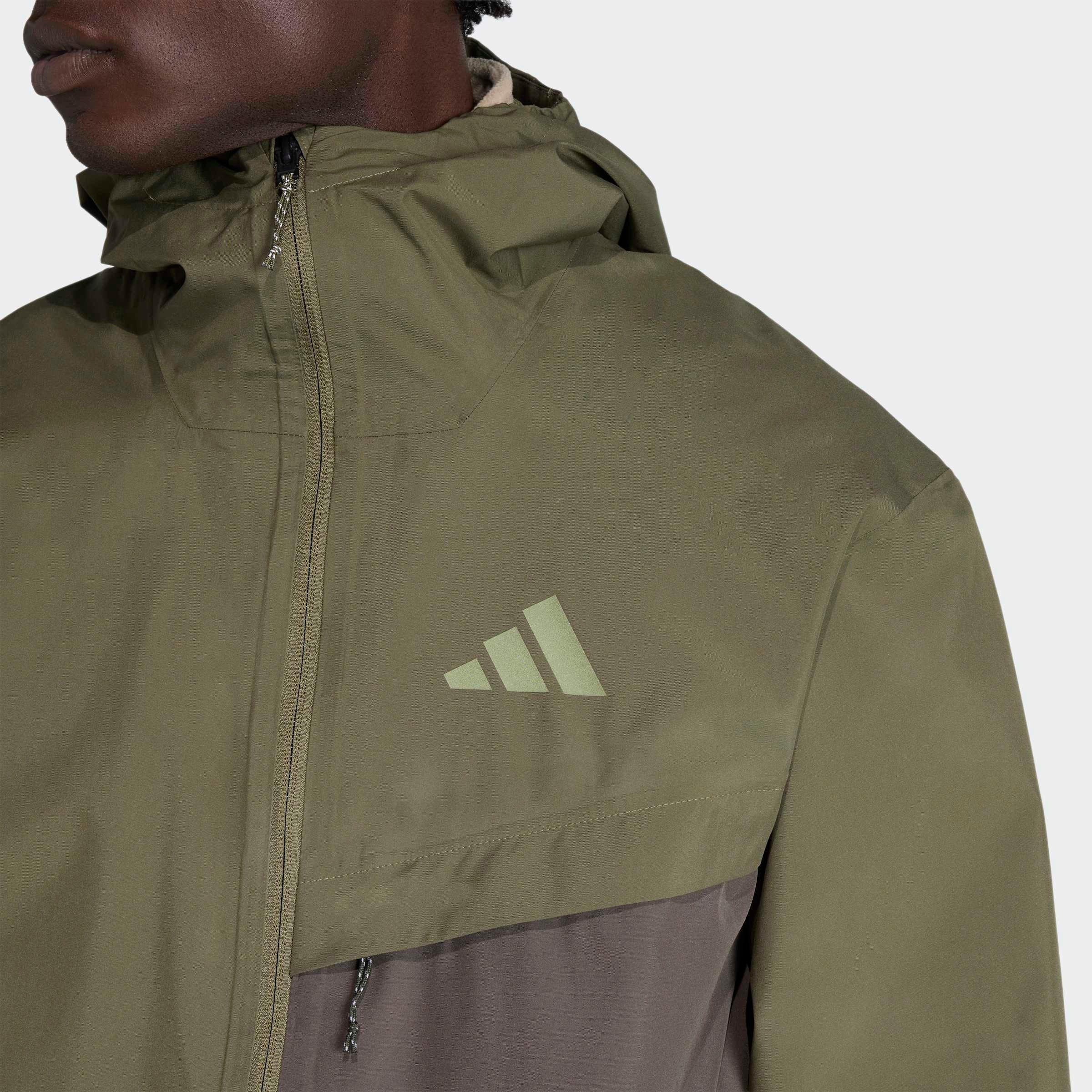 Outdoorjacke ADIDAS TERREX "MULTI 2 LAYER CLIMAPROOF", Gr. M, olive strata, shadow olive, tent grün, Obermaterial: 100% Polyester, Jacken Outdoorjacke 3