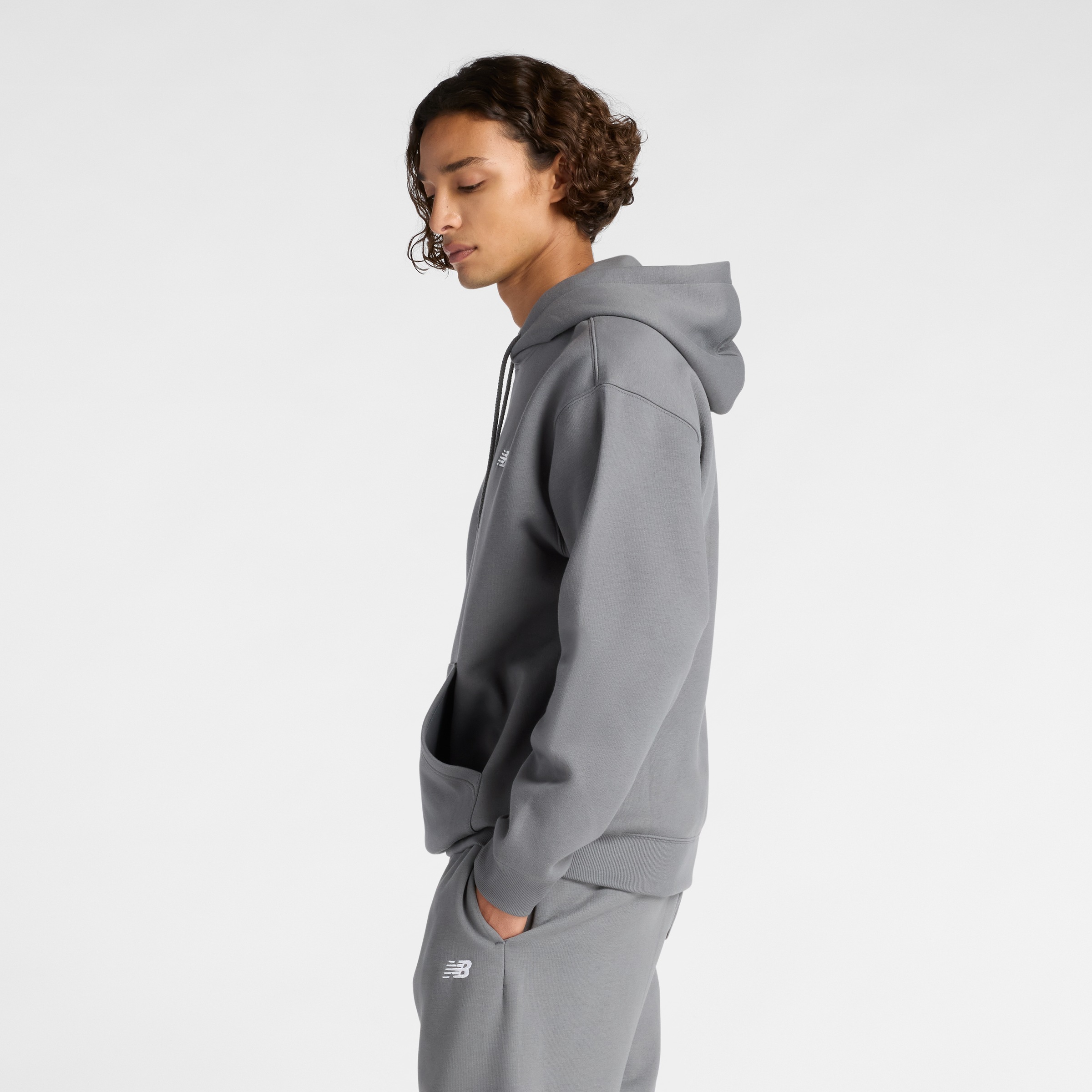 New Balance Kapuzensweatshirt "Sport Essentials Fleece Hoodie", entspannte günstig online kaufen