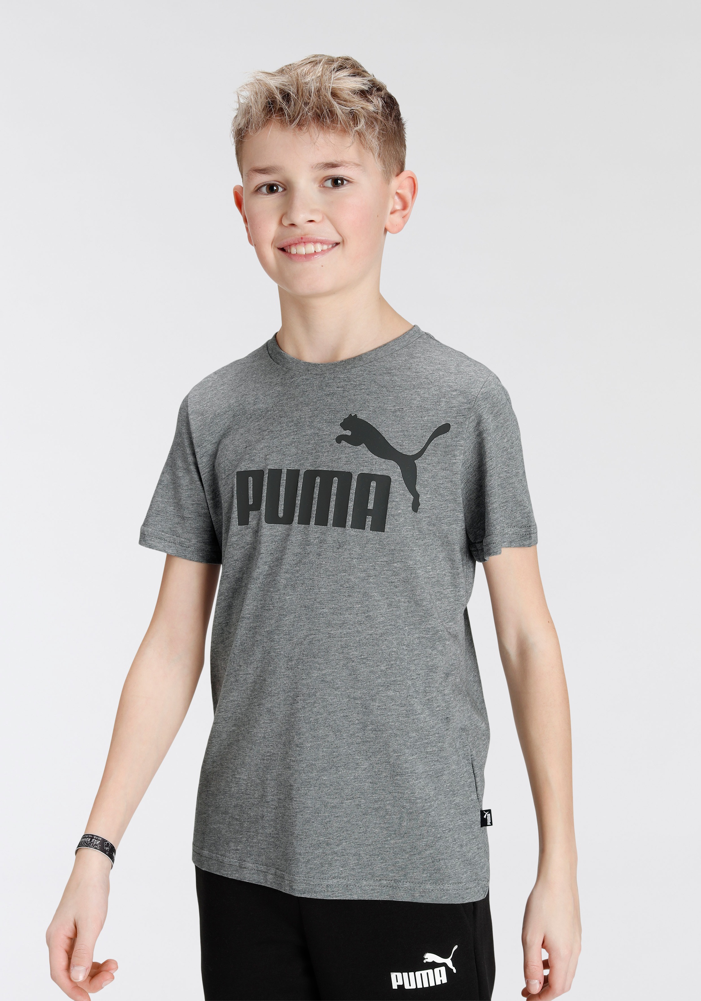 PUMA T-Shirt "ESS LOGO TEE B"