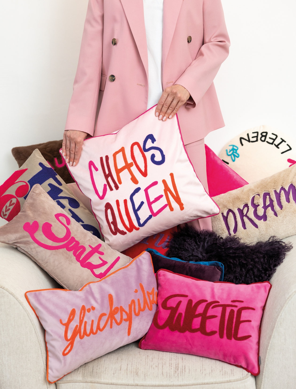 PAD Fellkissen "GAZE" Kunstfell, weich & kuschelig, mit Schriftzug, 30x50 c günstig online kaufen