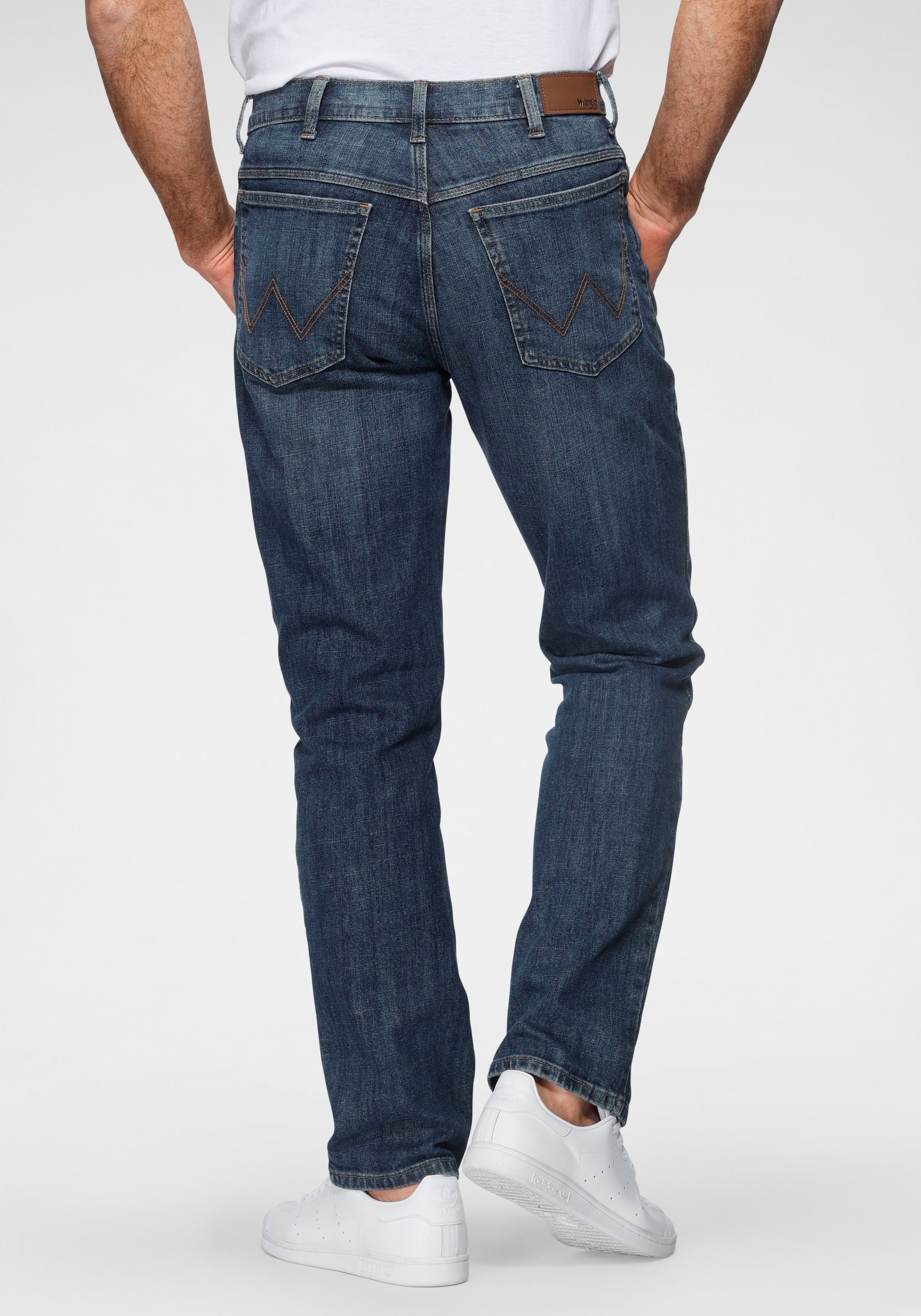 Wrangler Straight-Jeans "Authentic Straight" günstig online kaufen