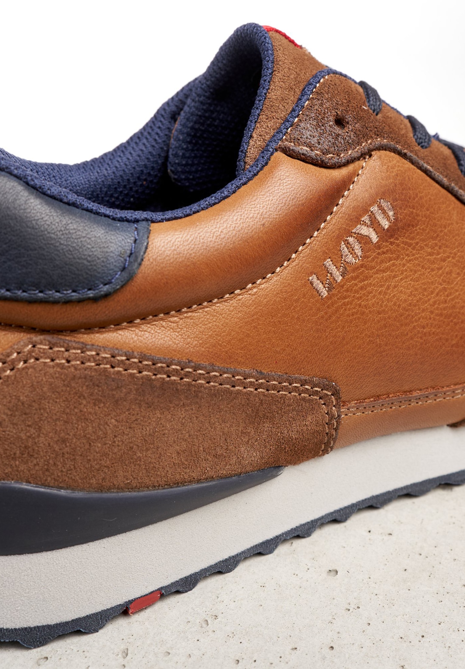 Lloyd Sneaker »EDMOND«  mit dezenten Farbdetails