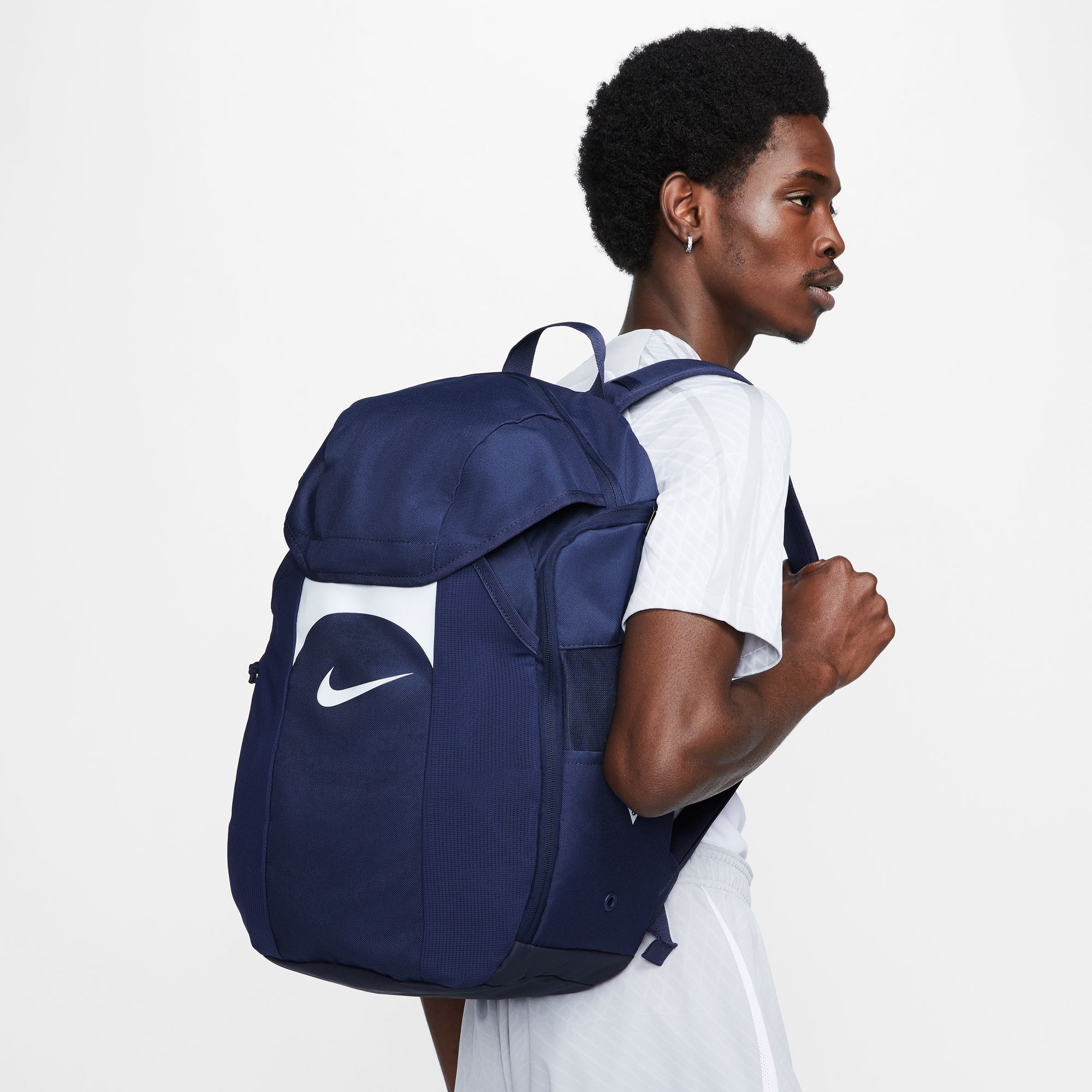 Nike Sportrucksack »NK ACDMY TEAM BKPK 2.3« für Training, 30 Liter Volumen, mit Vordertasche für Ball