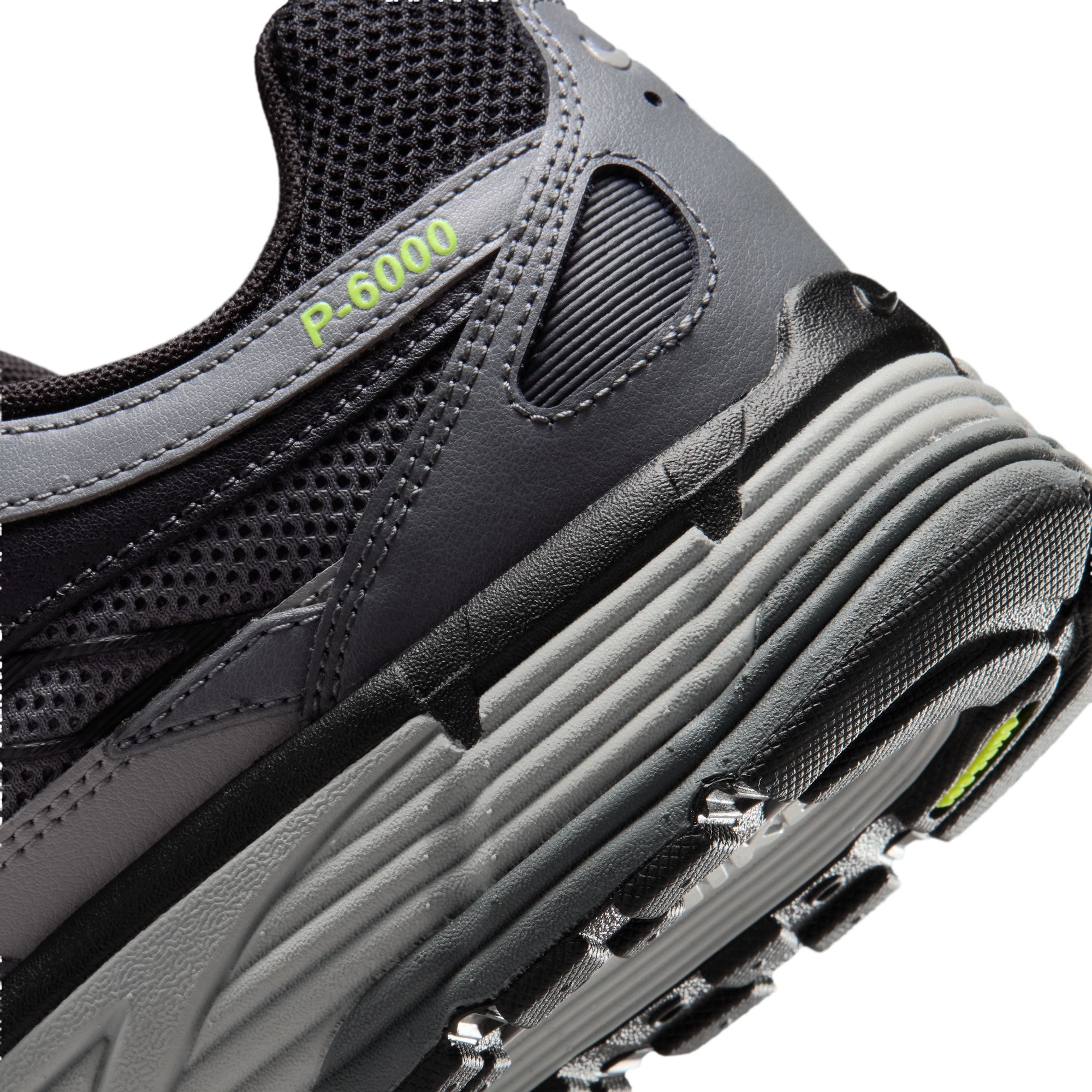 Nike Sportswear Sneaker »P-6000«