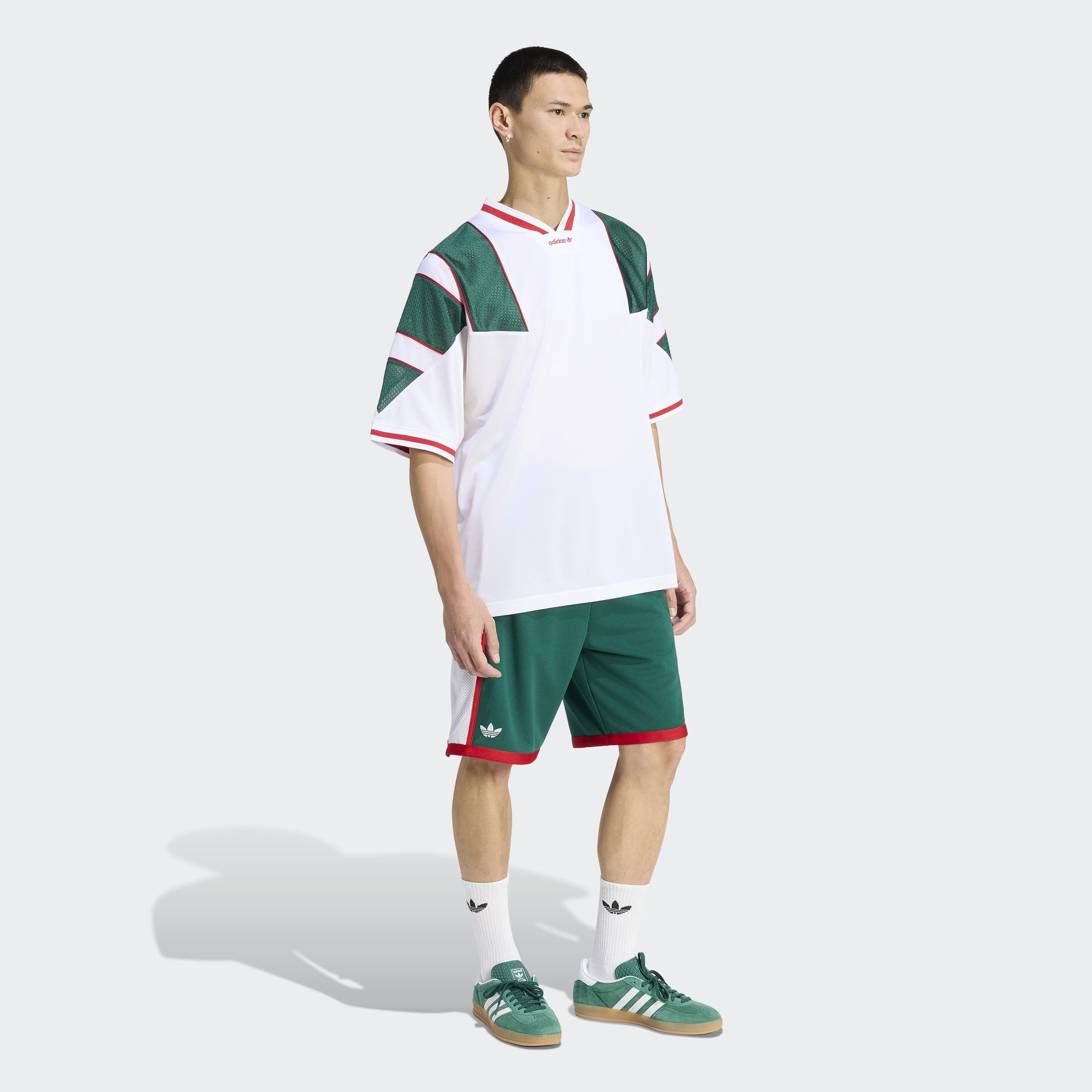 adidas Originals T-Shirt »JSY« für Erwachsene, mit V-Ausschnitt, ohne Verschluss, aus Polyester