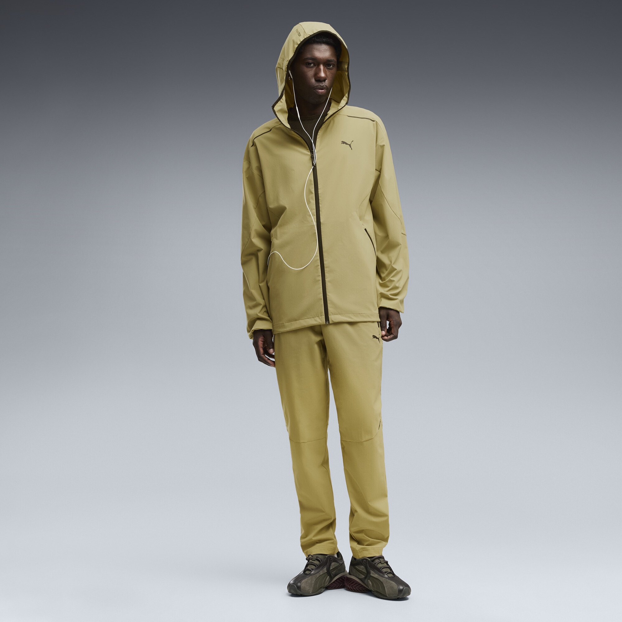 PUMA Trainingsjacke »PUMATECH 4-Way Stretch Relaxed Trainingsjacke Herren«