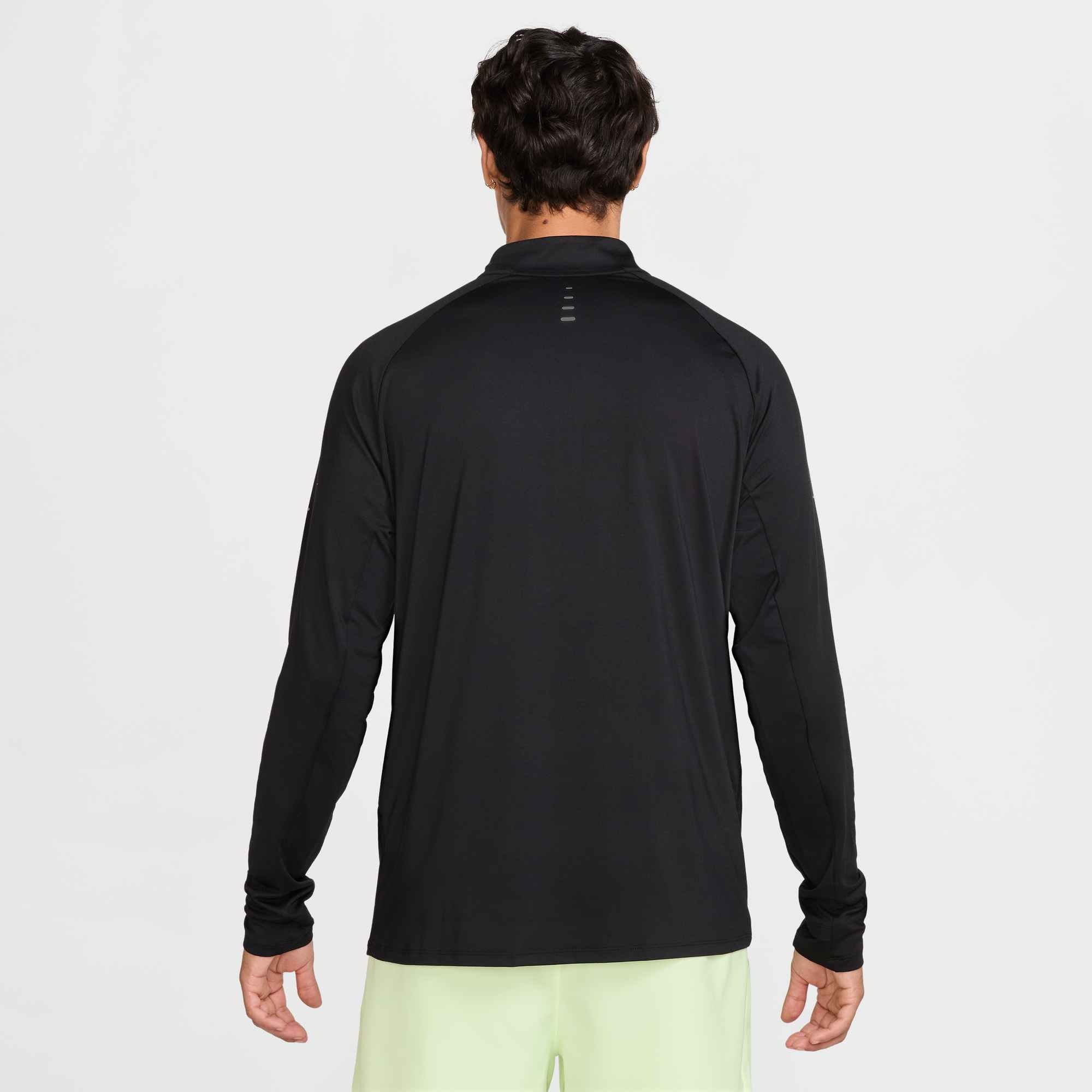Laufshirt NIKE "M NK DF STRIDE HZ MIDLAYER", Herren, Gr. M, schwarz (schwarz, reflective silv), Obermaterial: 88% Polyester, 12% Elasthan, normal, Rundhals, Shirts Laufshirt 3