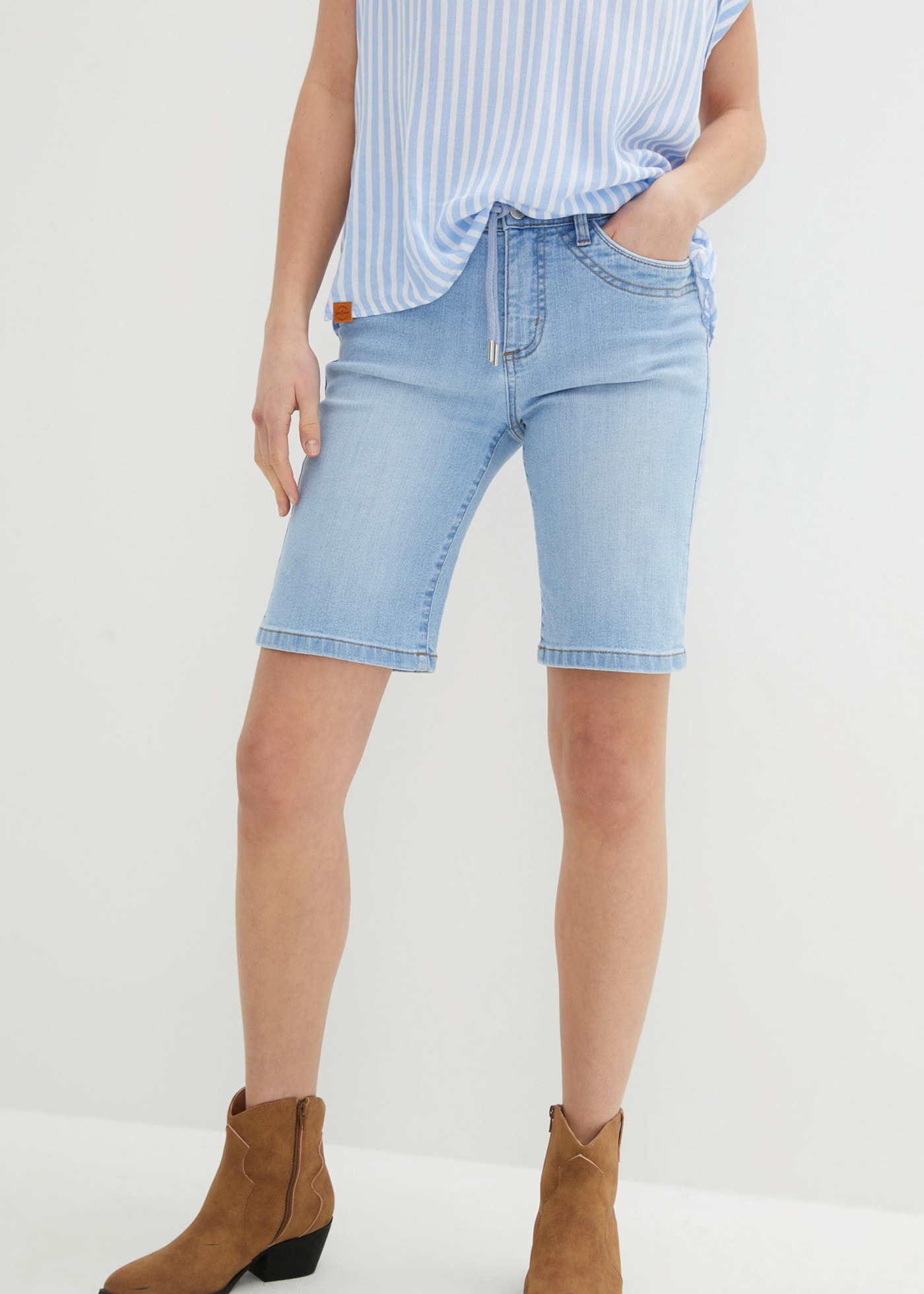 bonprix Bermudas  schmale Passform, elastisches Material, mit Bindeband
