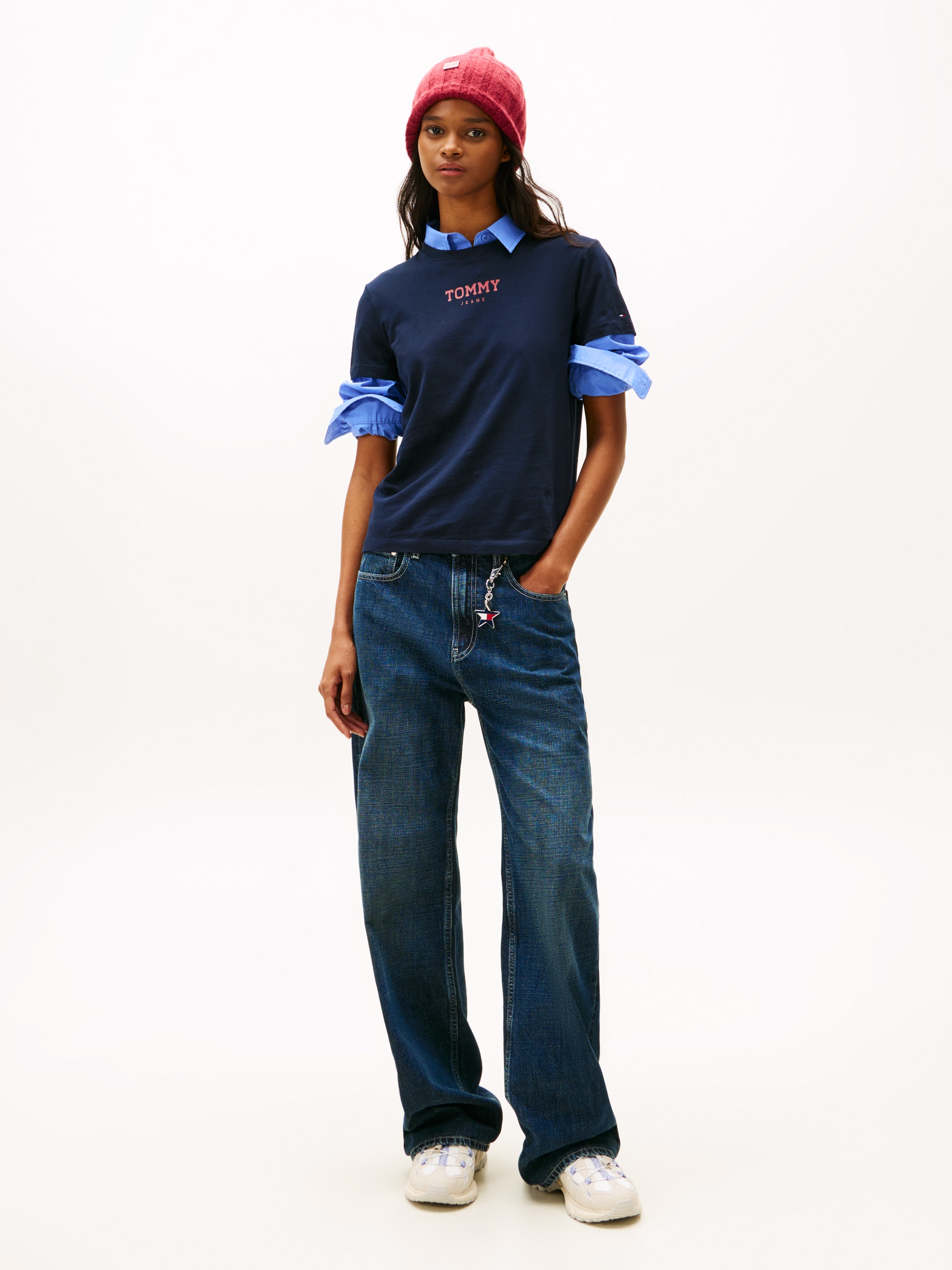 Kurzarmshirt TOMMY JEANS "TJW REG ESSENTIAL LOGO 2 TEE EXT", Damen, Gr. L (40), schwarz night navy, Single Jersey, Obermaterial: 100% Baumwolle, bedruckt, regular fit, Rundhals, Shirts 2