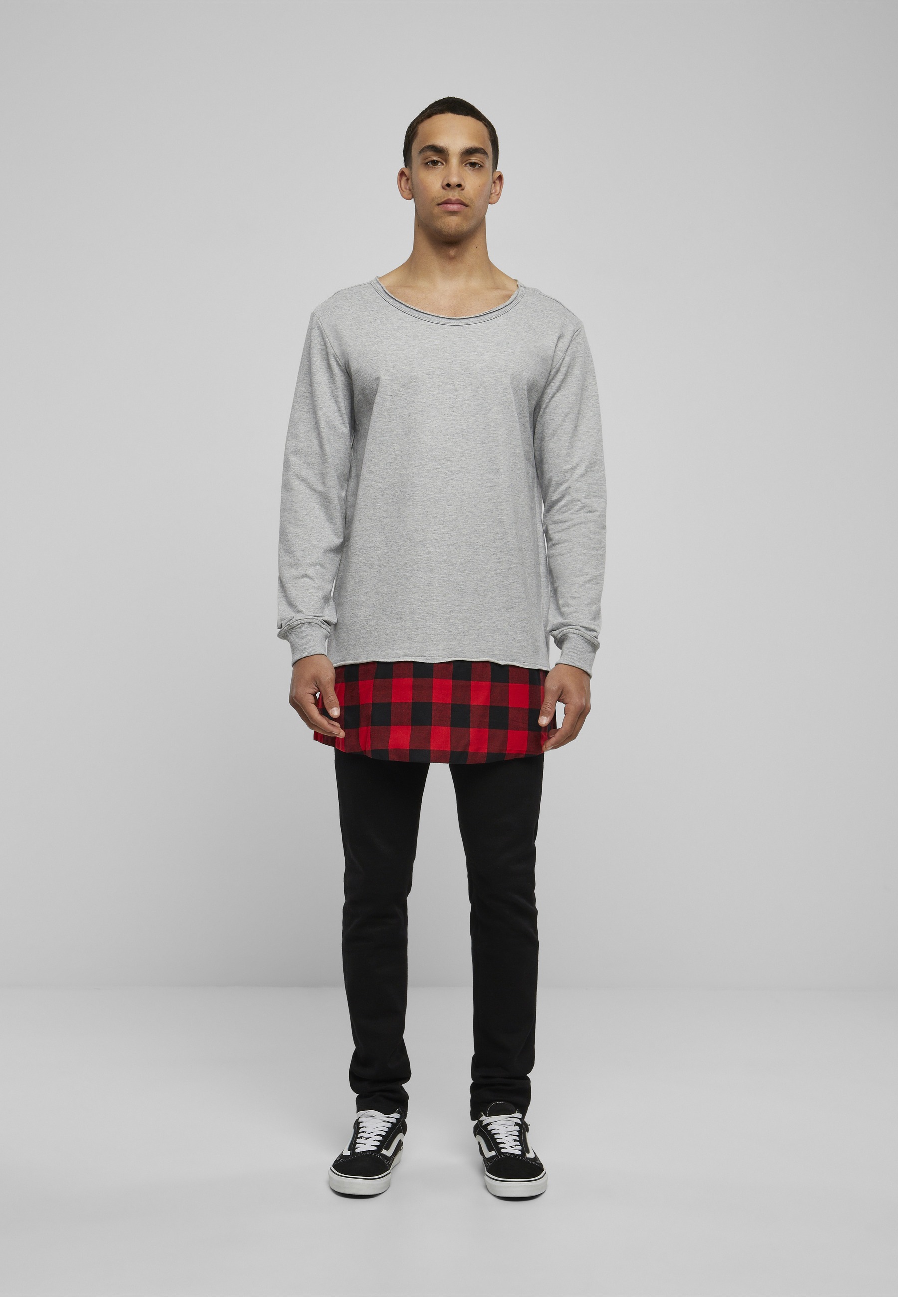 URBAN CLASSICS Sweatshirt »Urban Classics Herren Long Flanell Bottom Open Edge Crewneck«, 1 Stk.
