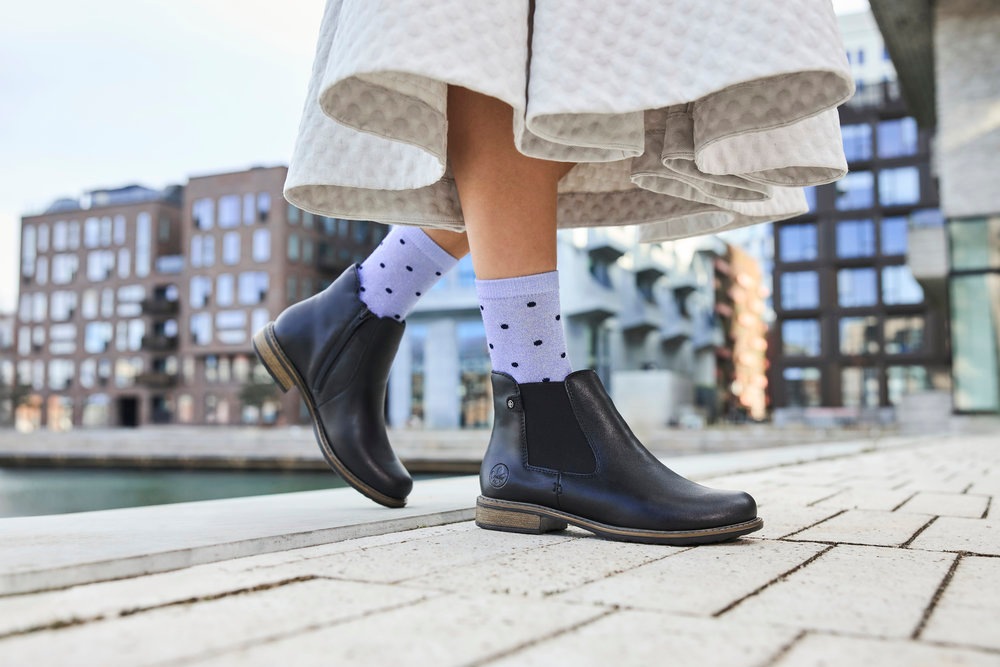 Rieker Chelseaboots, Stiefelette, Boots, Blockabsatz, mit elastischem Einsatz