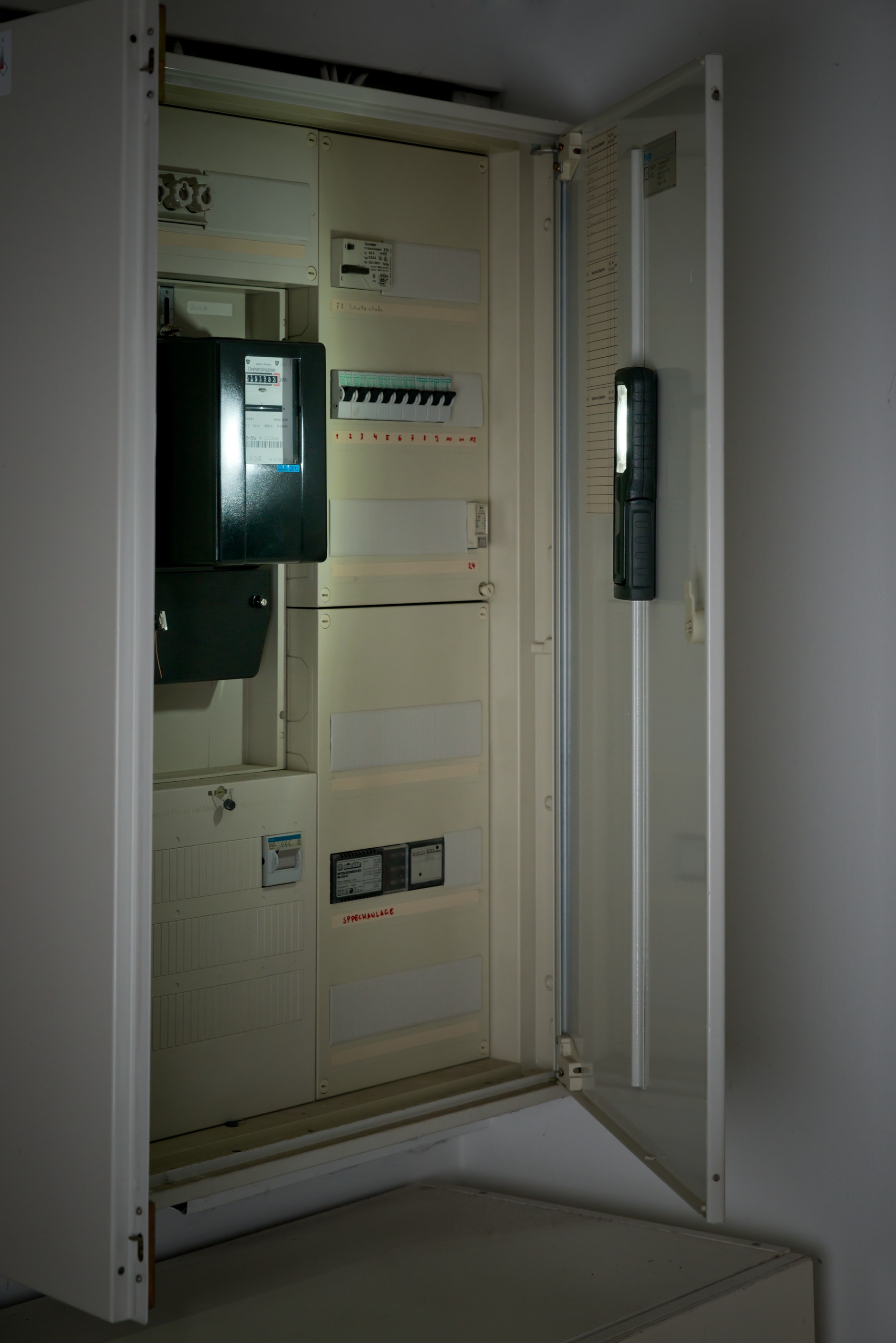 Brennenstuhl Handleuchte »LED Akku Handleuchte HL 701 A , IP54, 700+100lm«