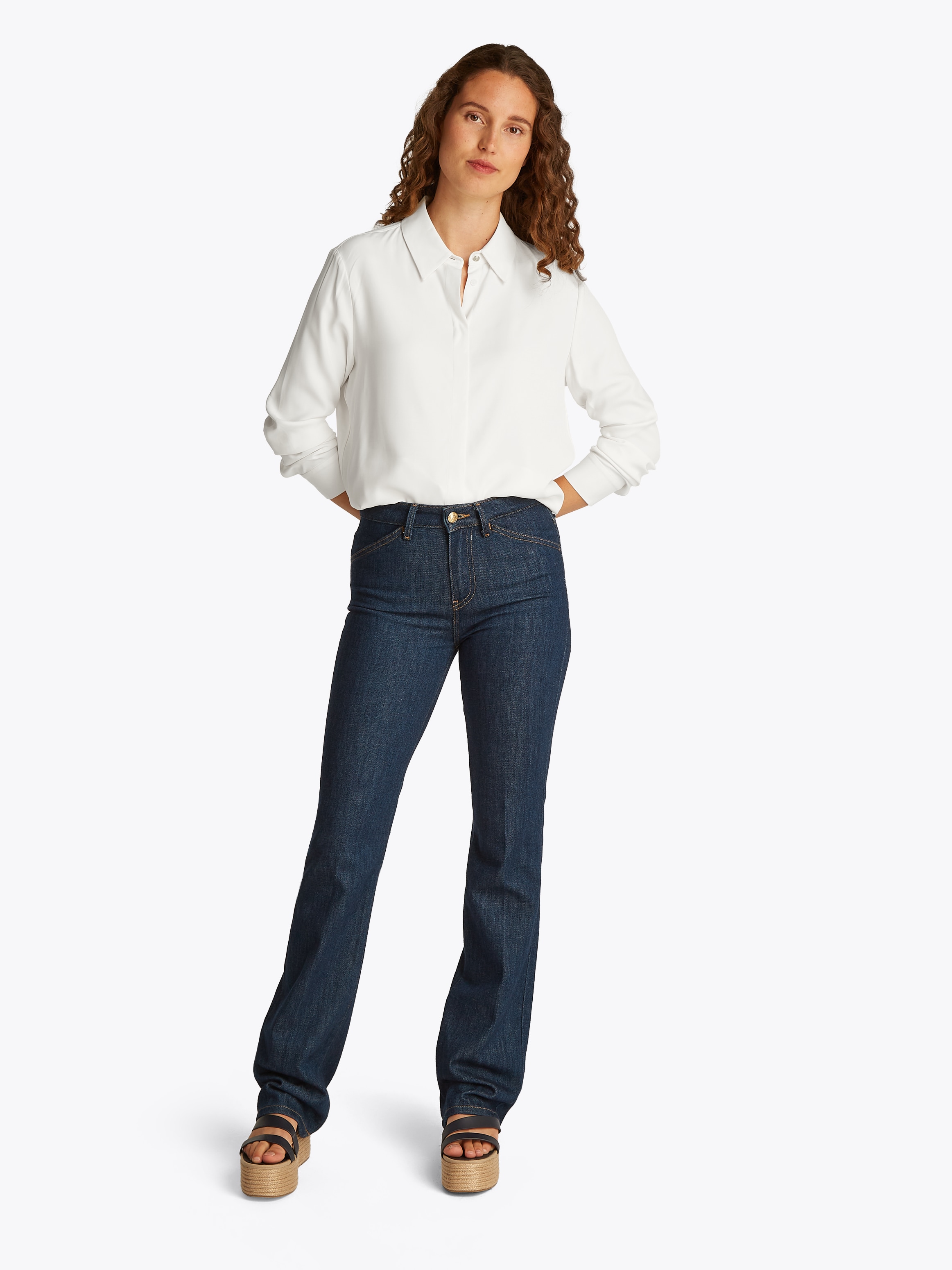 Tommy Hilfiger Hemdbluse »SOFT VISCOSE REGULAR LS SHIRT«, in Unifarbe, mit Metalllabel