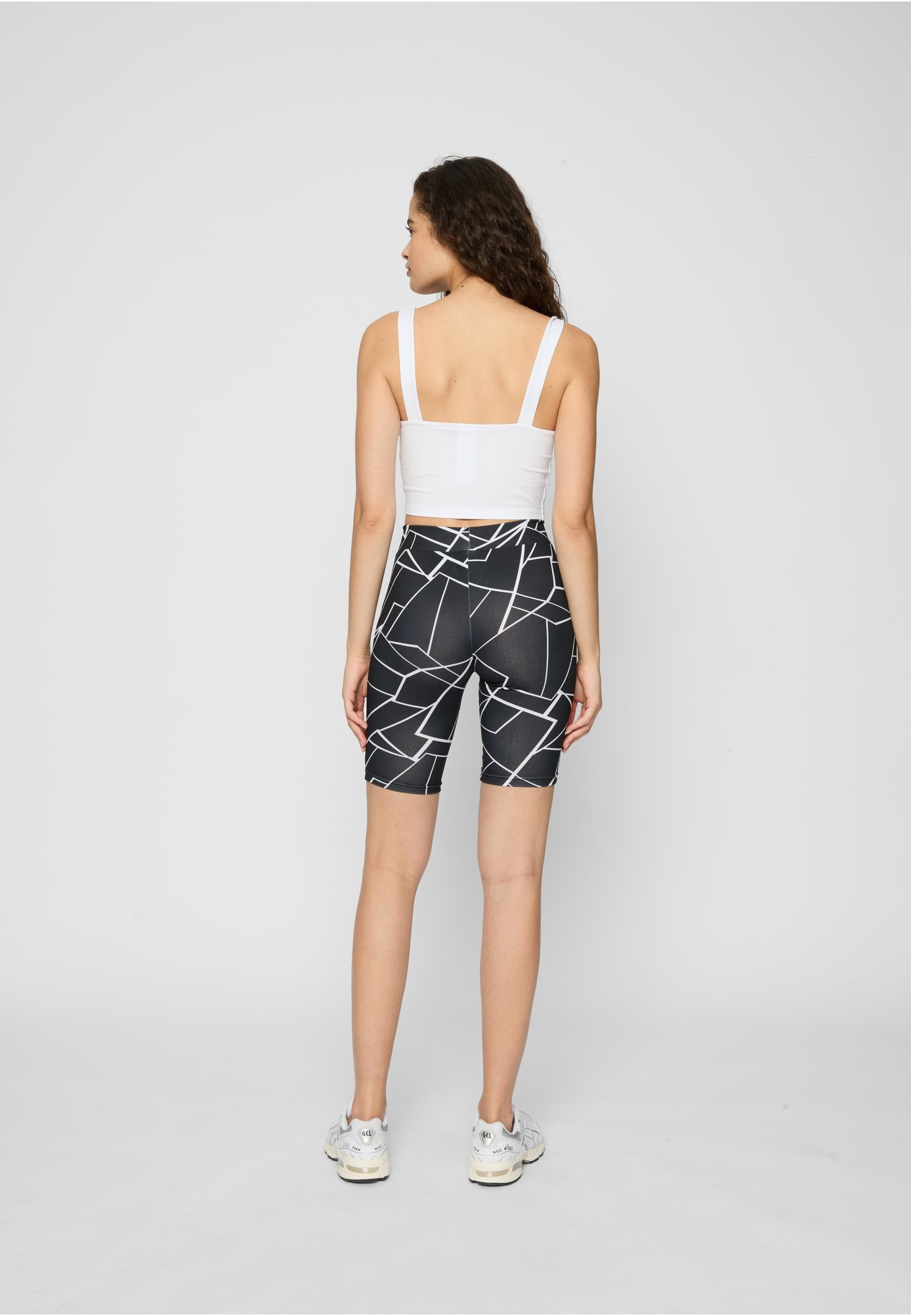 URBAN CLASSICS Stoffhose »Urban Classics Damen Ladies AOP Cycle Shorts 2-Pack«, (1 tlg.)