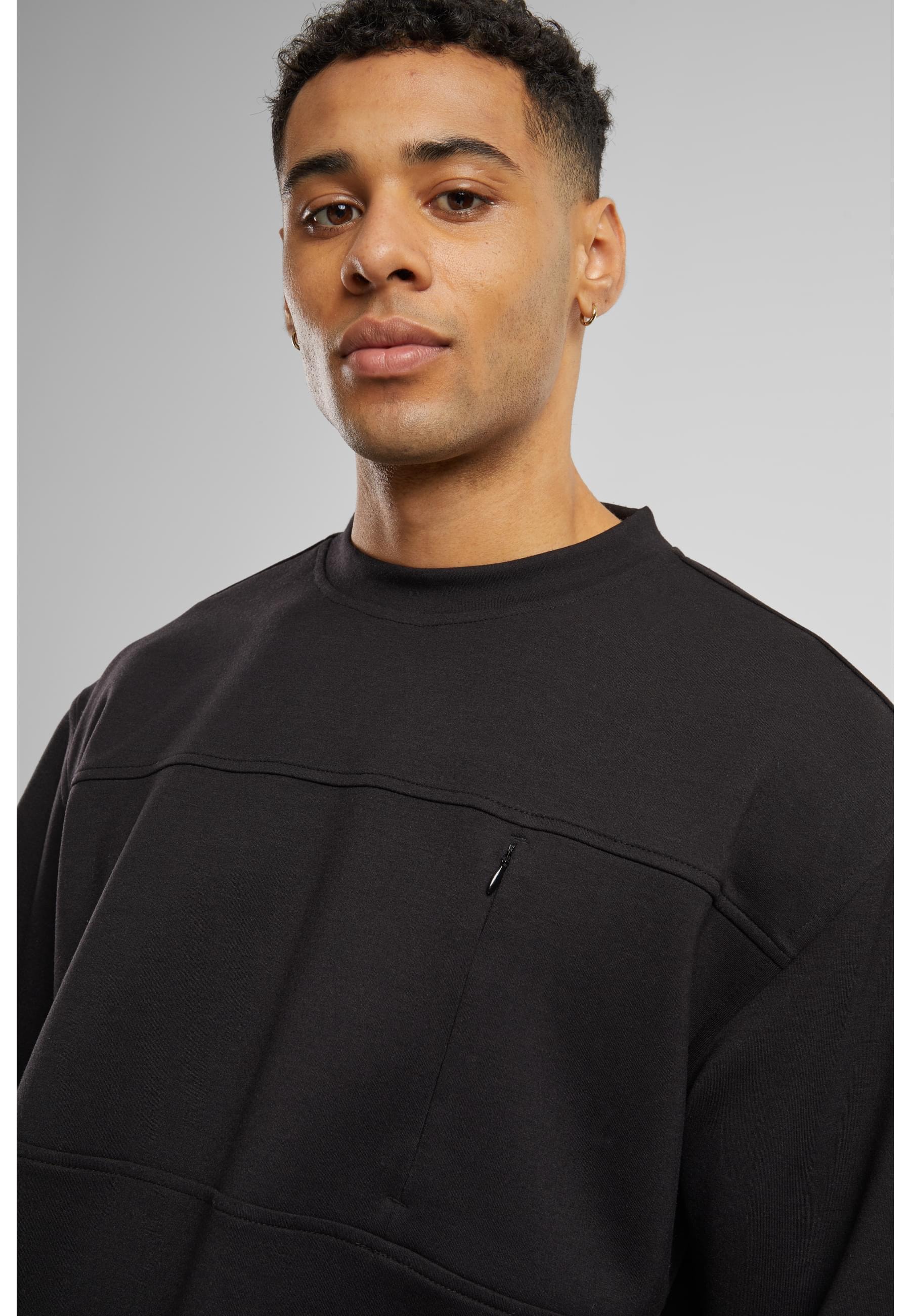 URBAN CLASSICS Rundhalspullover »Urban Classics Scuba Zip Pocket Crew«, (1 tlg.)
