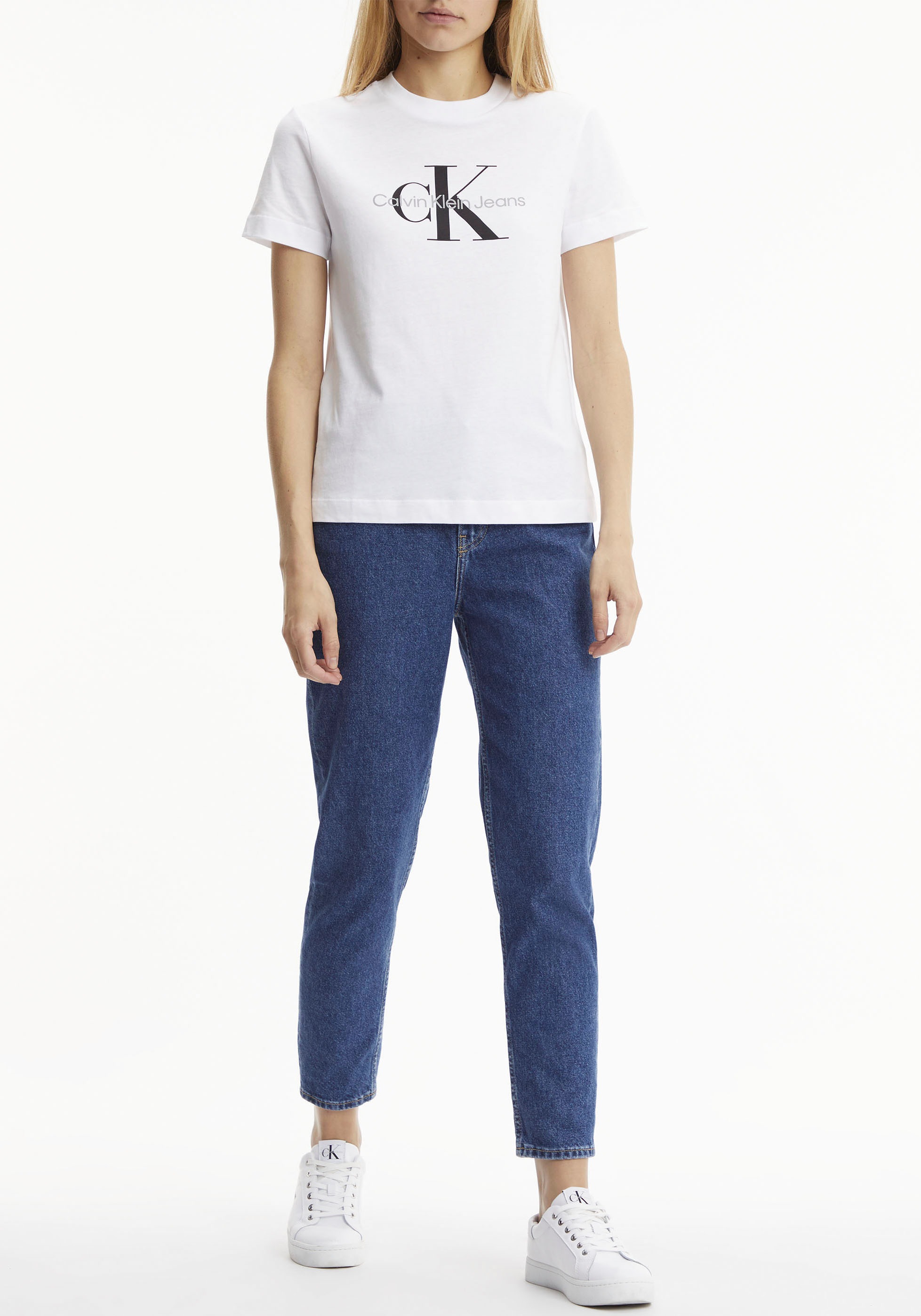 Rundhalsshirt BAUR Calvin Klein »CORE MONOGRAM online REGULAR | Klein Jeans bestellen Jeans mit tlg.), Monogramm TEE«, Calvin (1