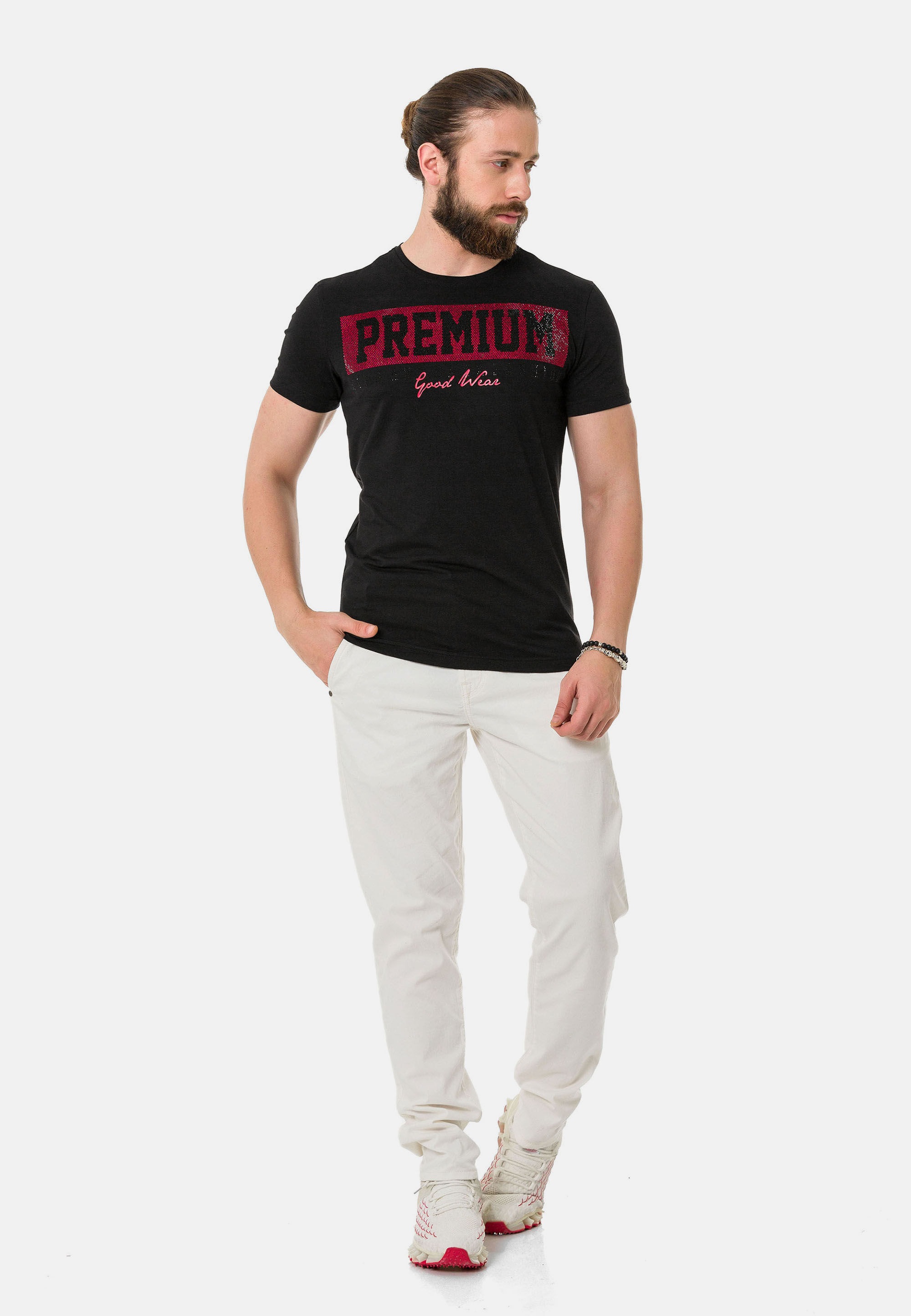 Cipo & Baxx T-Shirt »T-Shirt«, mit lässigem Brustprint-Design