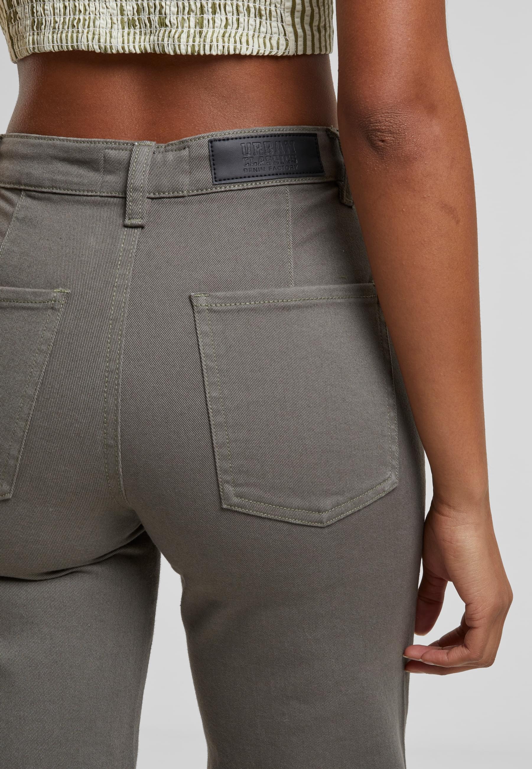 URBAN CLASSICS Bequeme Jeans »Urban Classics Ladies Relaxed Straight Fit Denim«