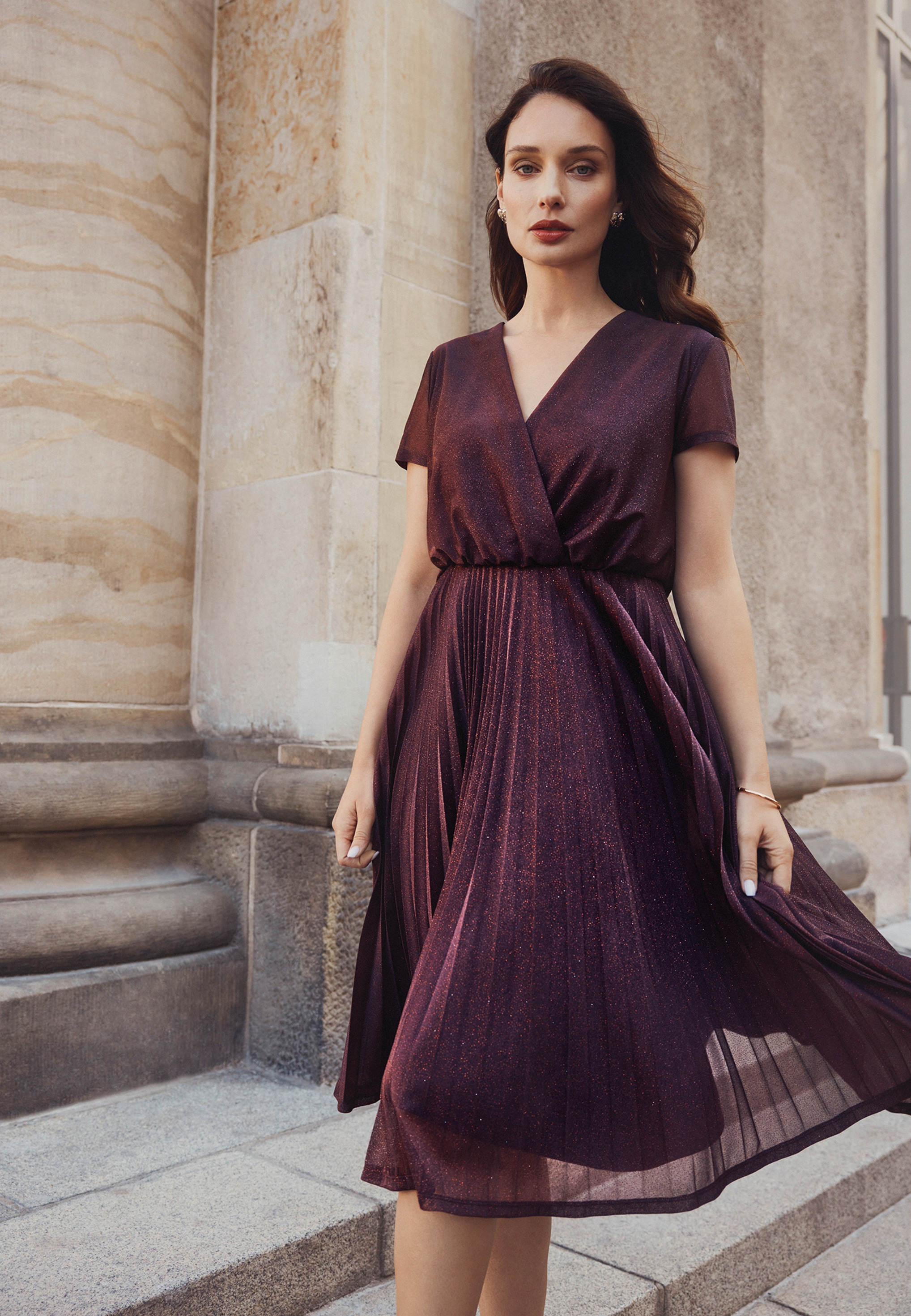 Vera Mont Cocktailkleid »Damen mit Plissee« Ohne Tasche