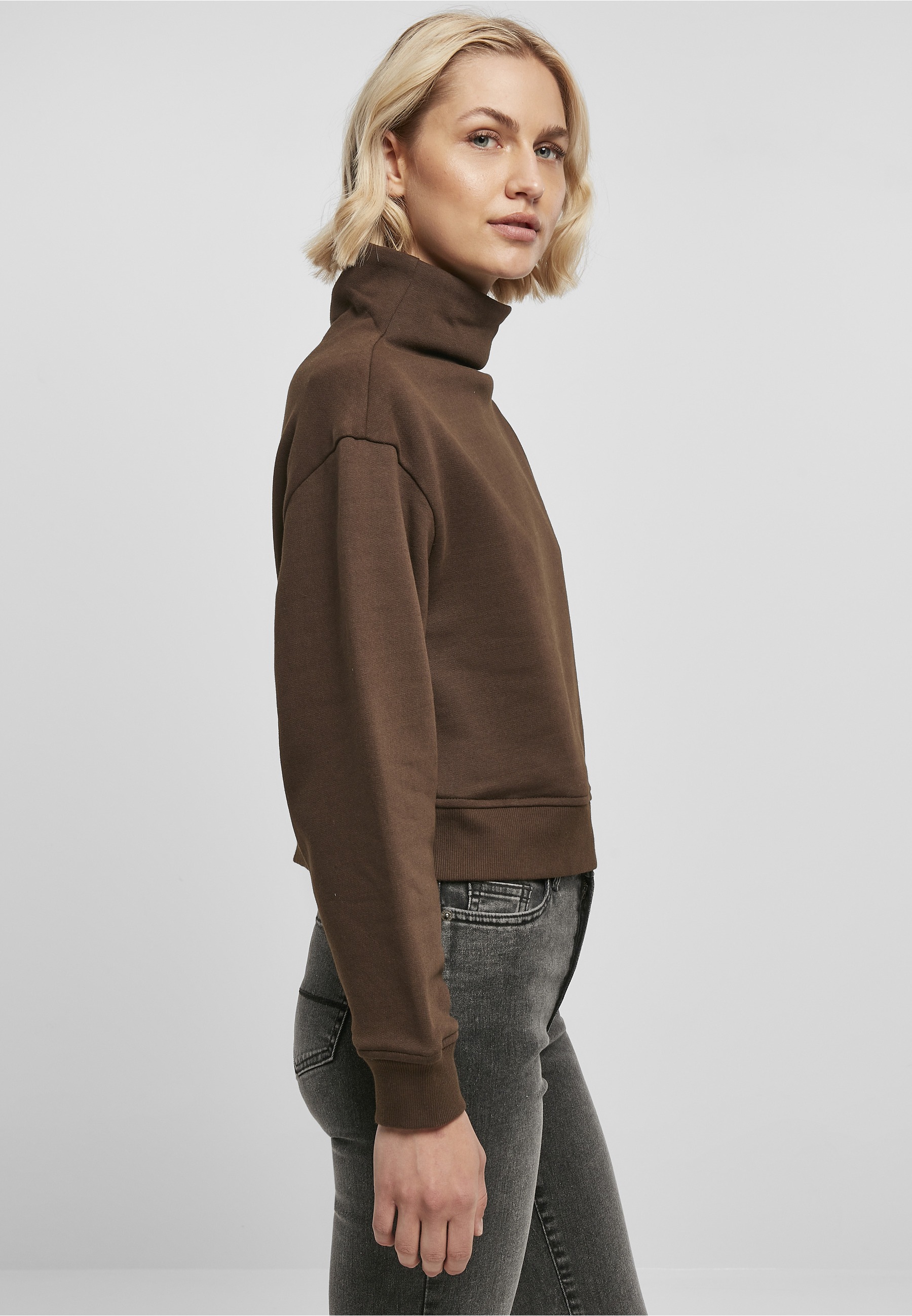 URBAN CLASSICS Sweater »Urban Classics Damen Ladies Organic Short High Neck Crew«, 1 Stk.
