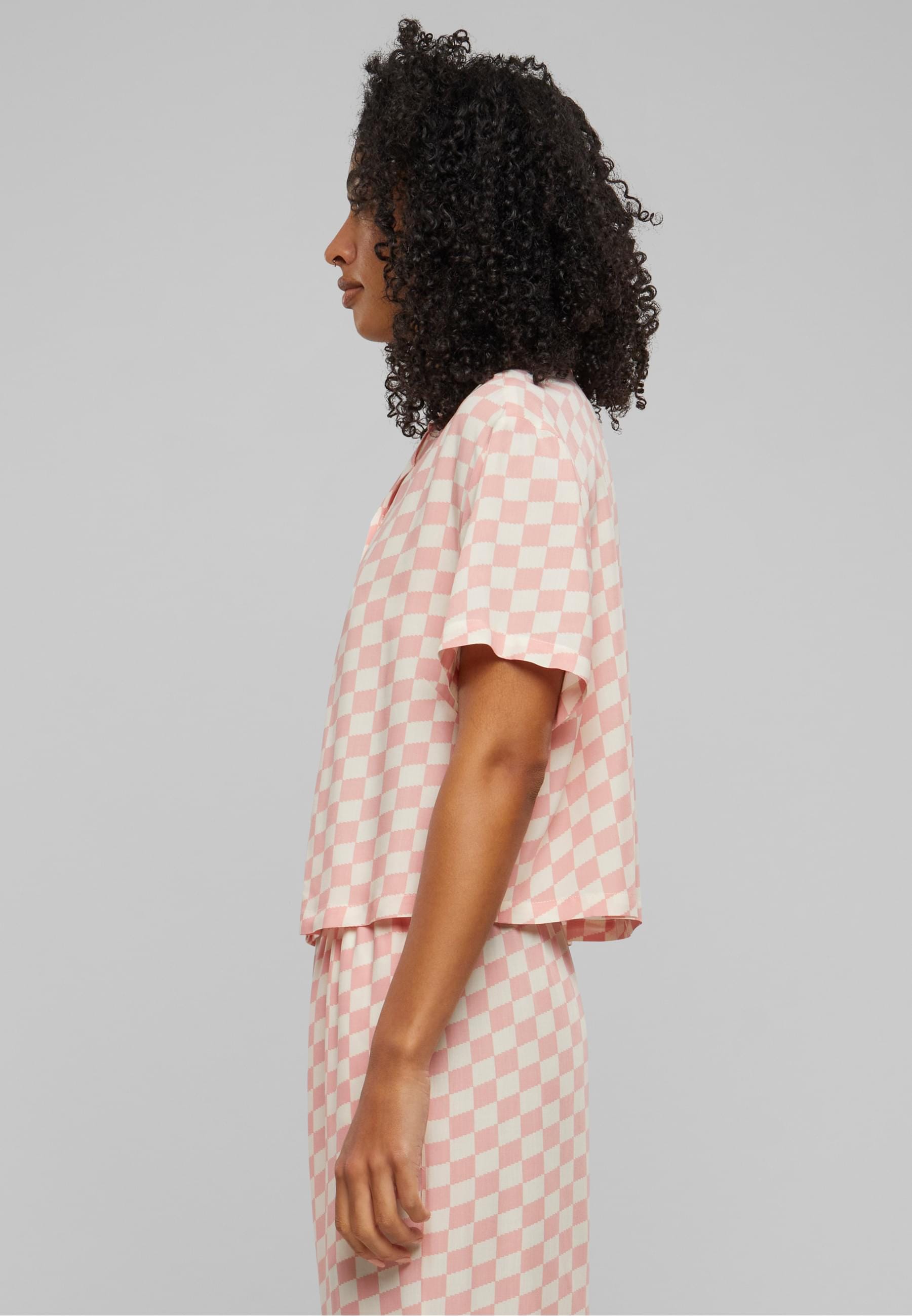 URBAN CLASSICS T-Shirt »Urban Classics Damen Ladies Resort Shirt«, (1 tlg.)