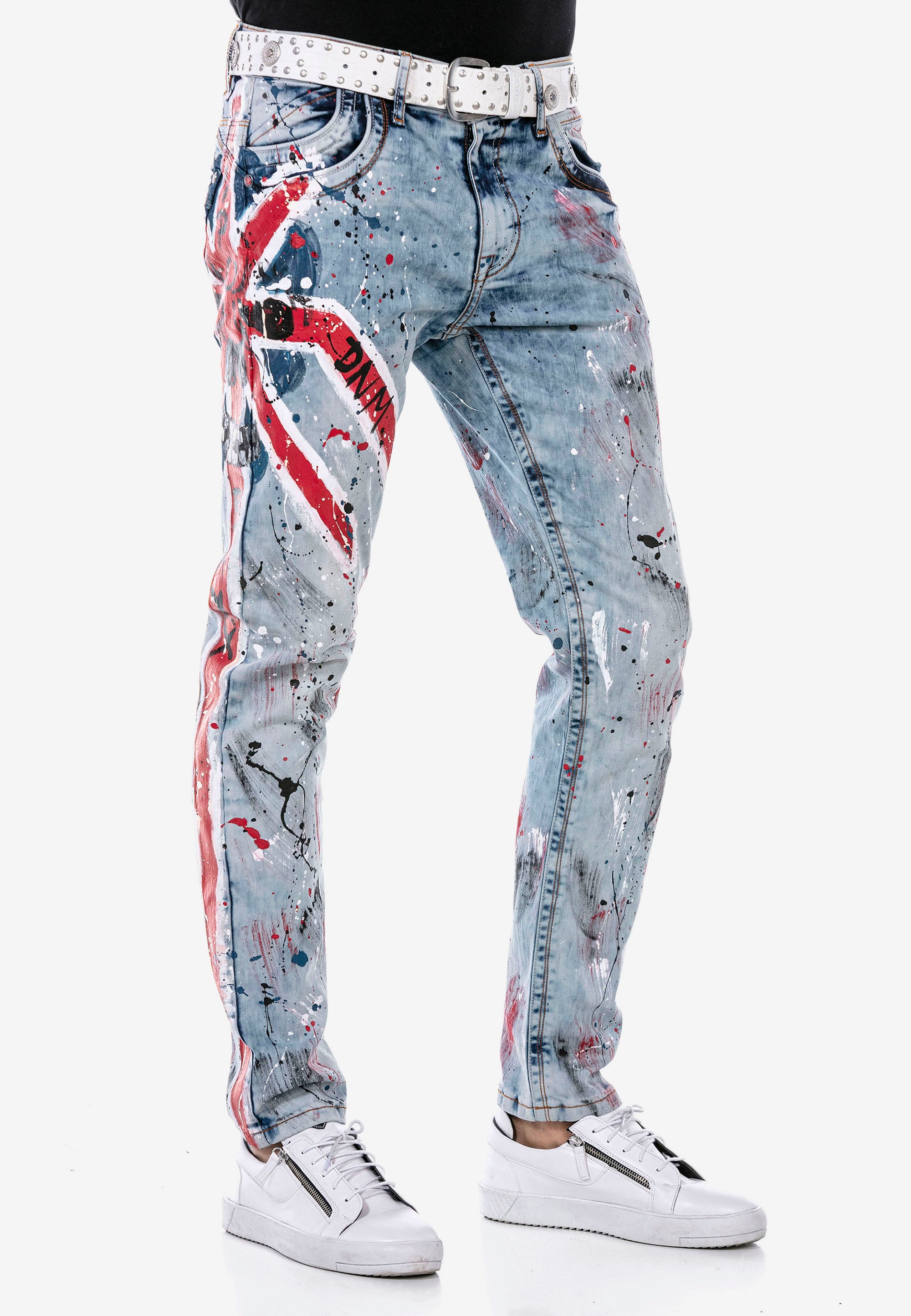Cipo & Baxx Bequeme Jeans, mit handbemaltem Design