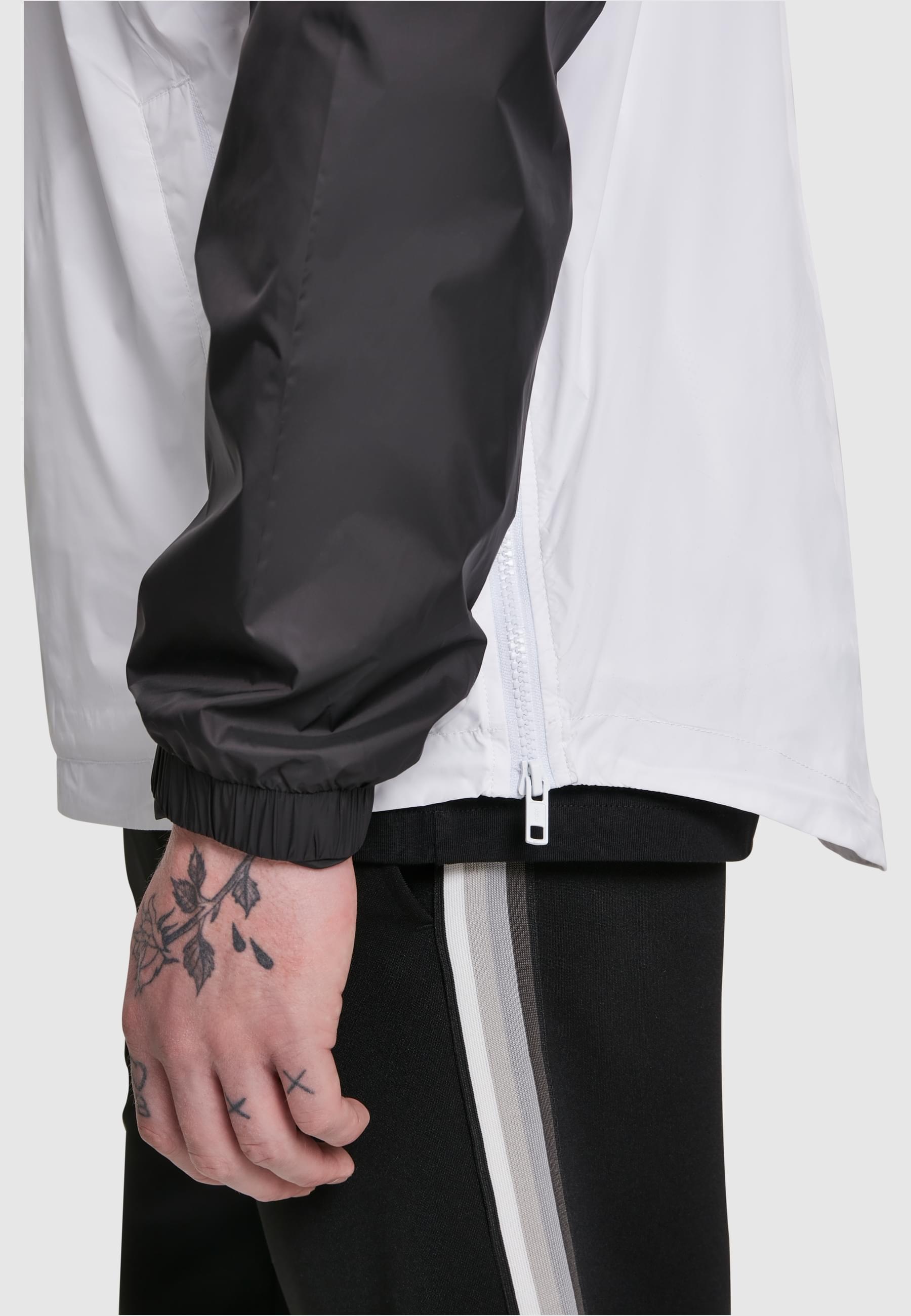 URBAN CLASSICS Allwetterjacke »Urban Classics Herren Stand Up Collar Pull Over Jacket«, (1 St.), ohne Kapuze
