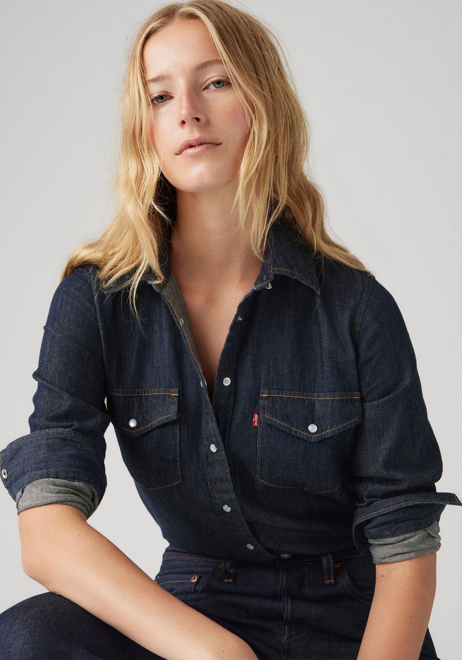 Thumbnail - Levis Jeansbluse "ESSENTIAL WESTERN" mit Brusttaschen mit Druckknöpfen