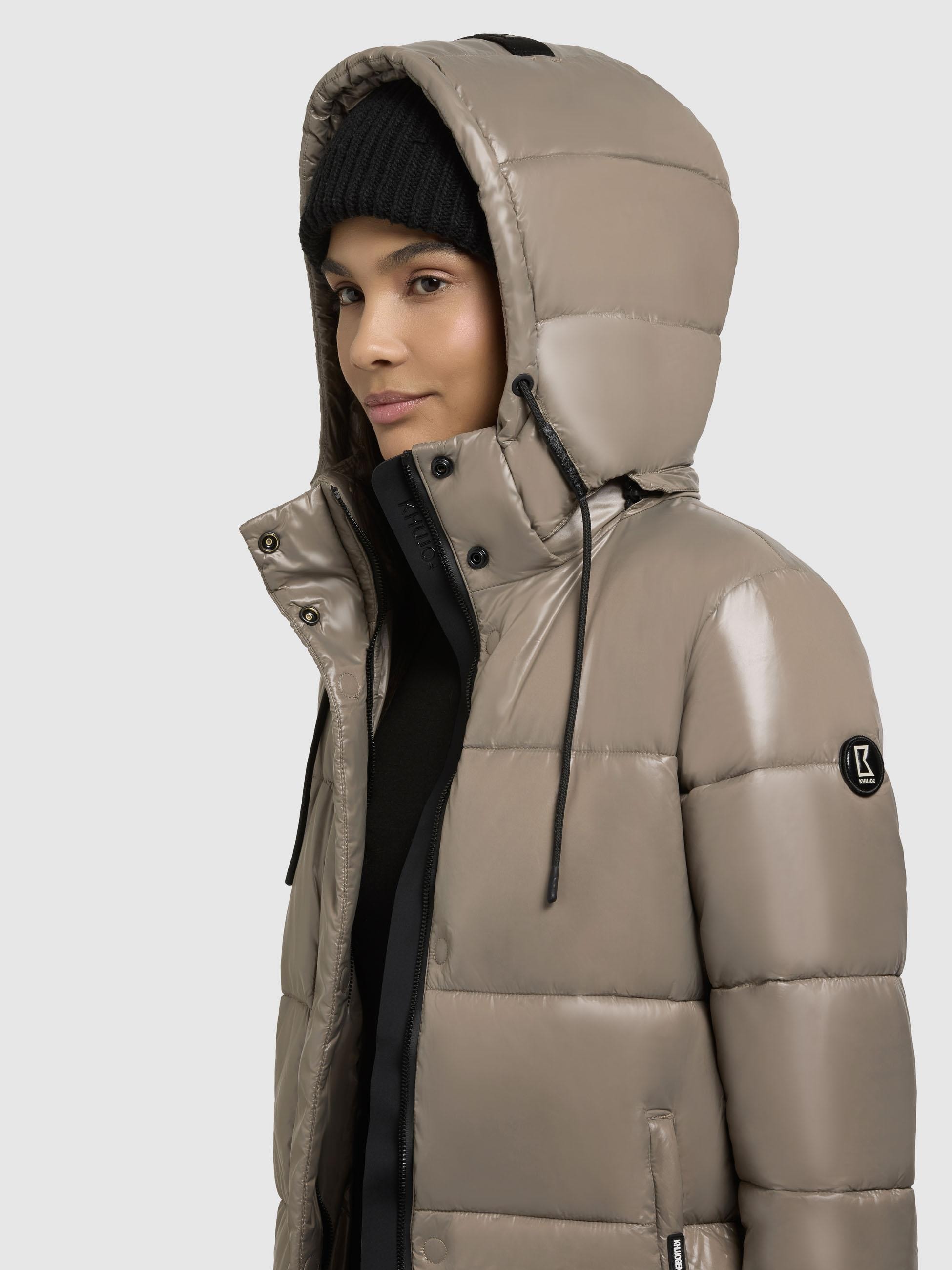 khujo Steppjacke »Jadet2-YM«, mit Kapuze, Schimmernder Winter Kurzmantel mit abnehmbarer Kapuze