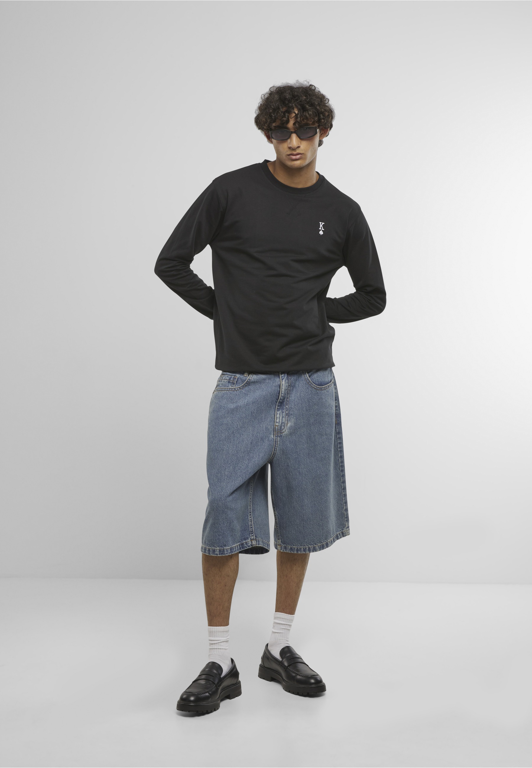 MisterTee Sweater »MisterTee King Sign EMB Light Crew Sweatshirt«, 1 Stk.
