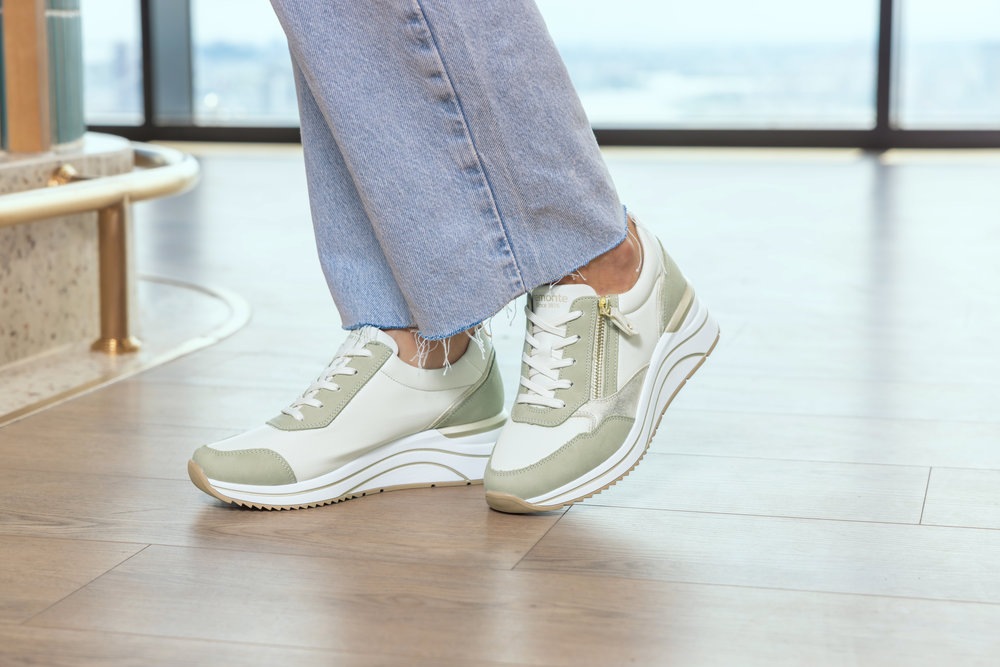 Thumbnail - Remonte Keilsneaker, Freizeitschuh, Halbschuh, Schnürschuh, vegane Verarbeitung