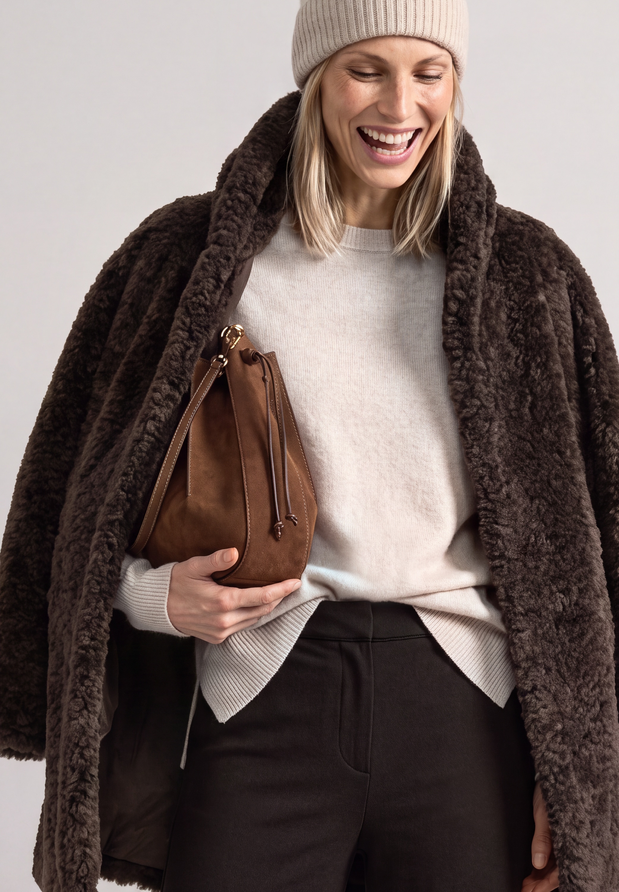 STREET ONE Fleecejacke mit Kapuze Plüschmantel mit Reißverschluss und Kapuze