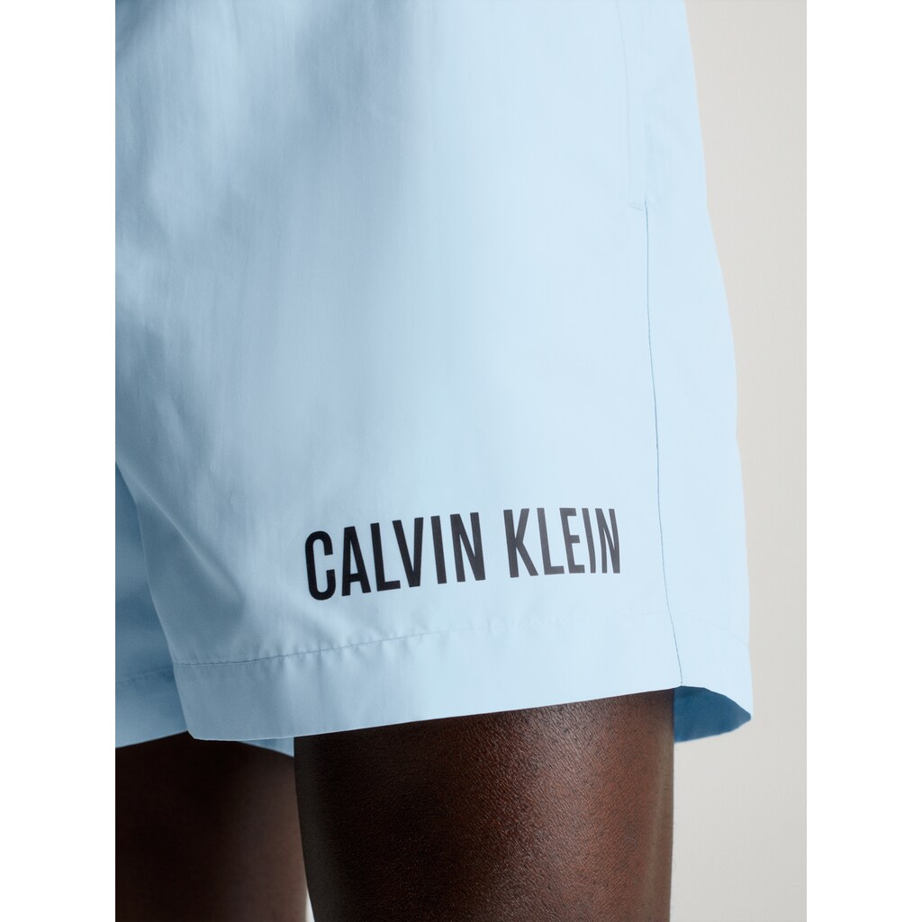 Calvin Klein Swimwear Badeshorts »MEDIUM DOUBLE WB«, mit doppeltem Bund