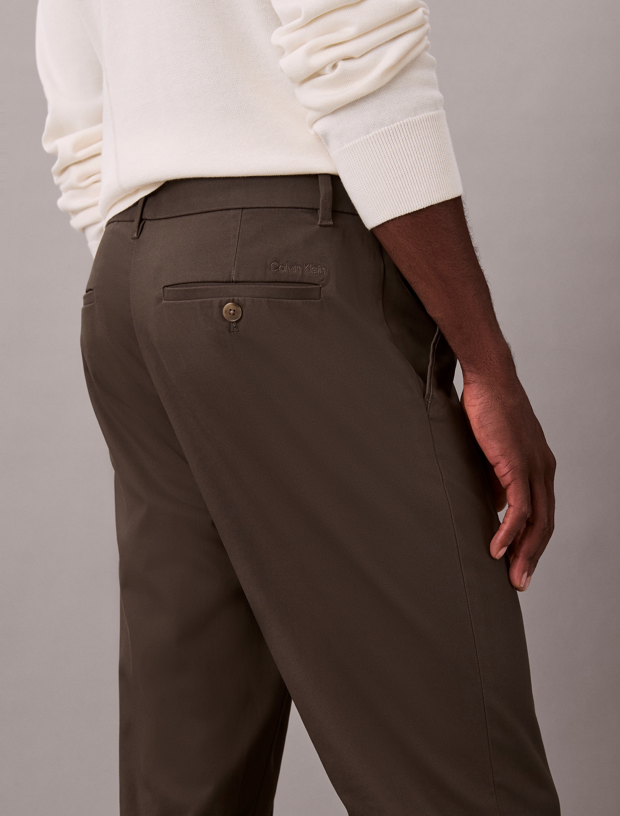 Calvin Klein Stoffhose »SLIM TAPERED SATEEN CHINO TROUSE«, slim fit