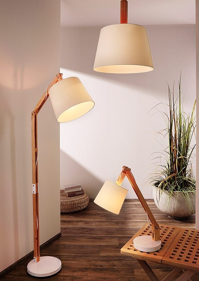 Brilliant Stehlampe »Carlyn«, 1 flammig, Leuchtmittel E27 | ohne Leuchtmittel, 163 cm Höhe, E27 max. 60 W, mit weißem Stoffschirm, Holz/Metall/Textil