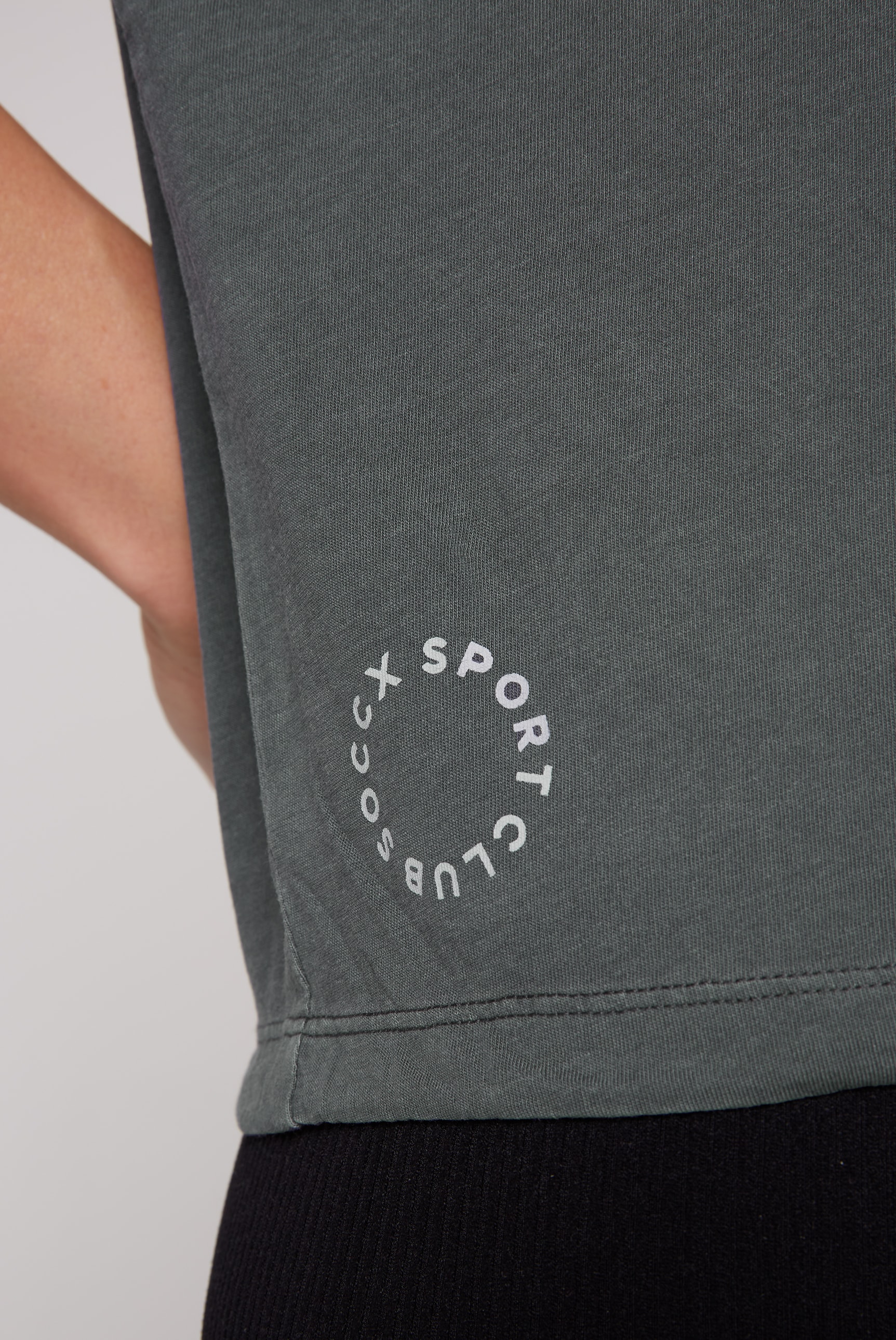 SOCCX Rundhalsshirt, mit überschnittenen Schultern bestellen | BAUR